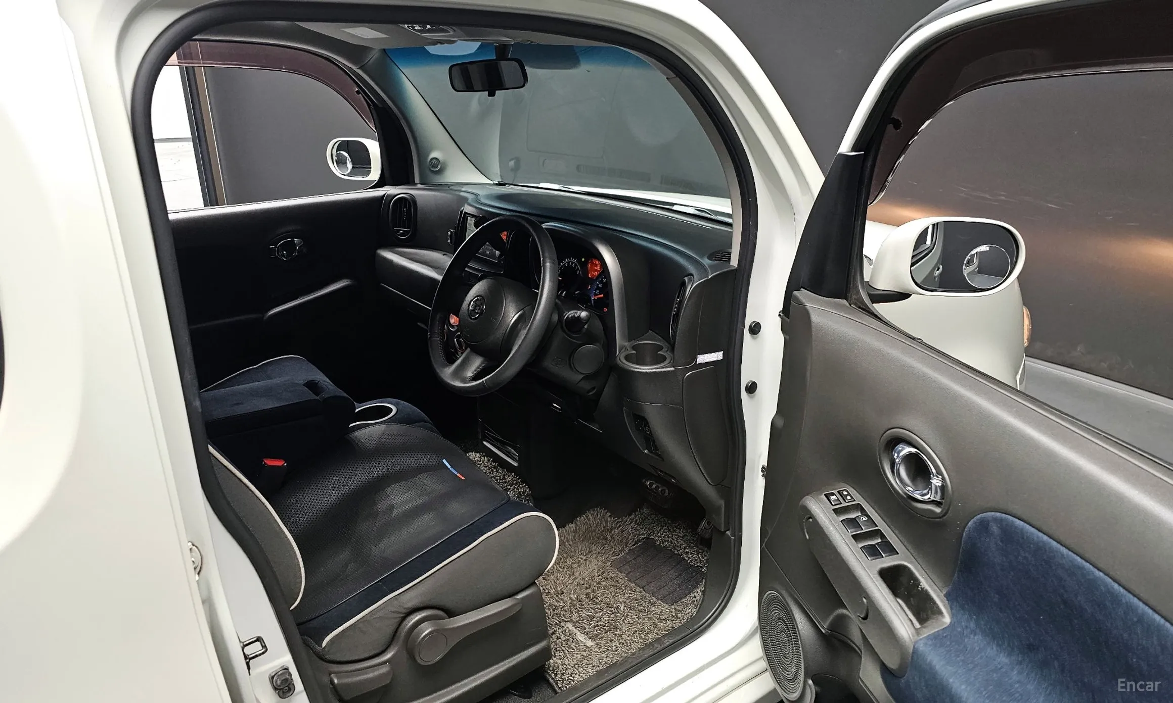 Nissan Cube превью 12