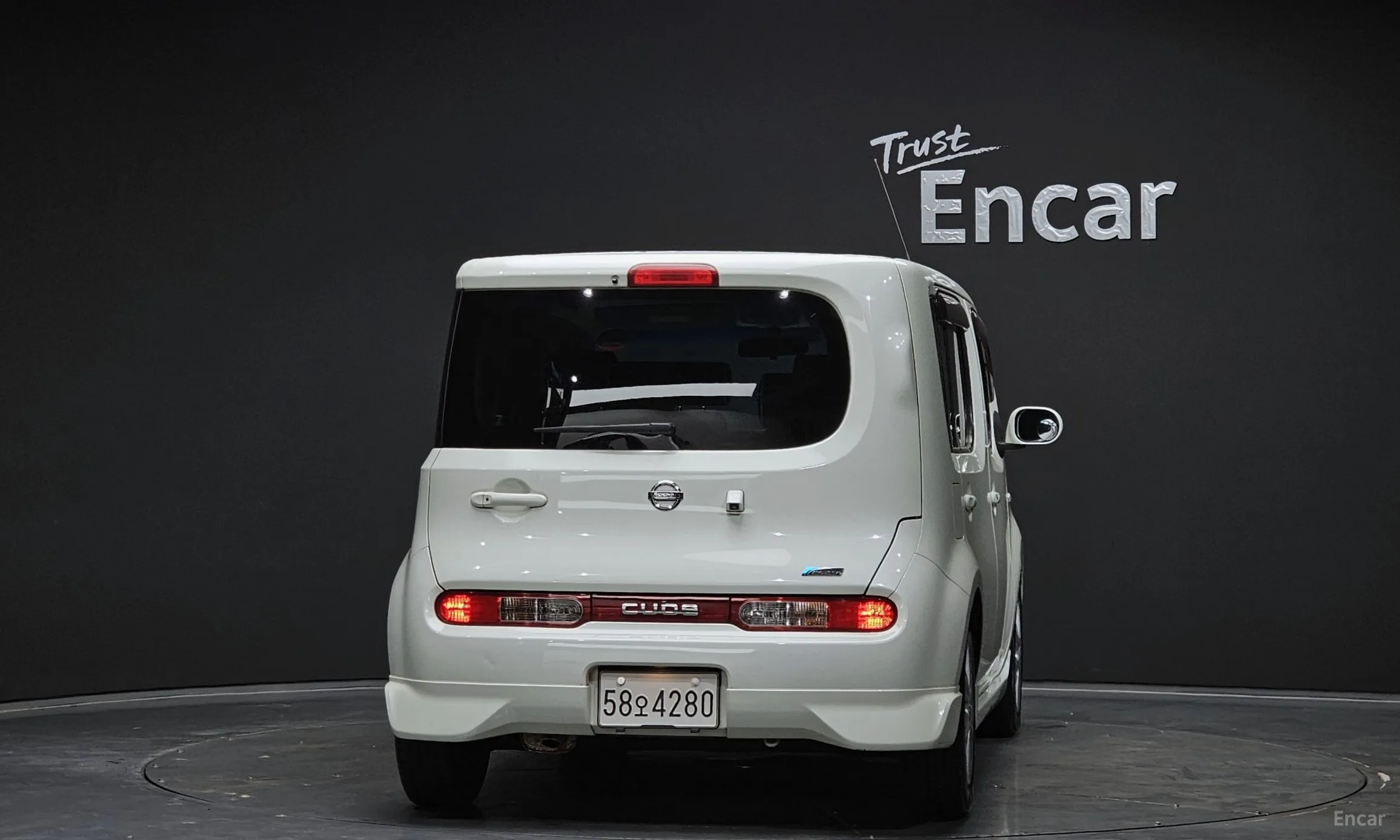 Nissan Cube превью 4
