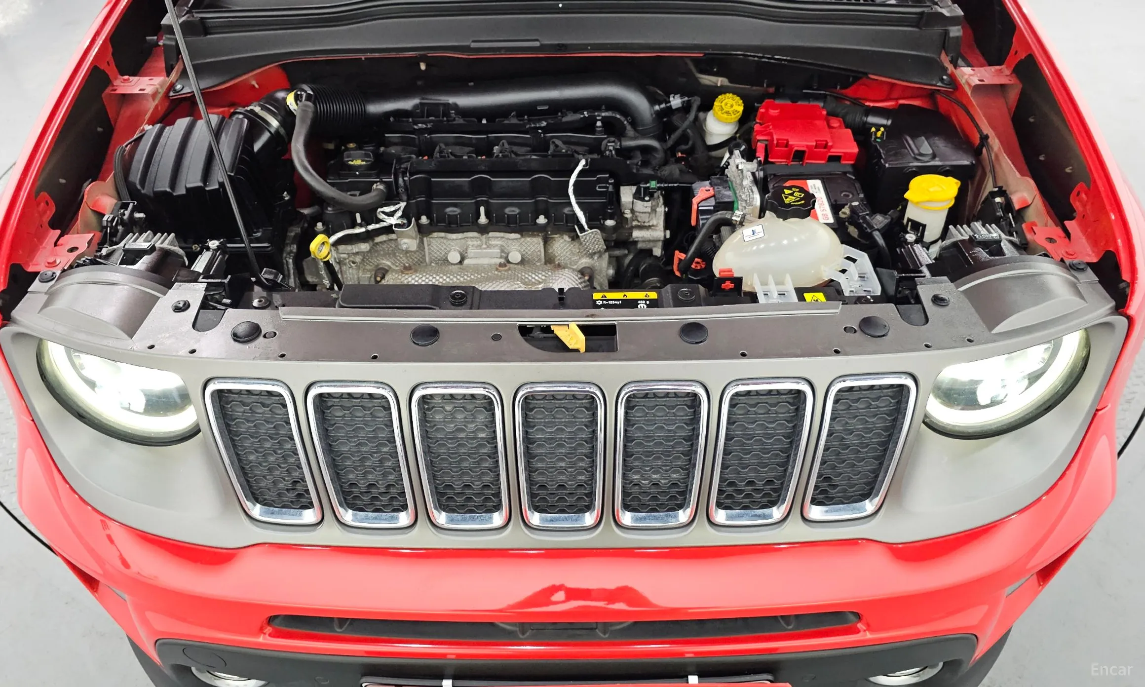 Jeep Renegade превью 6