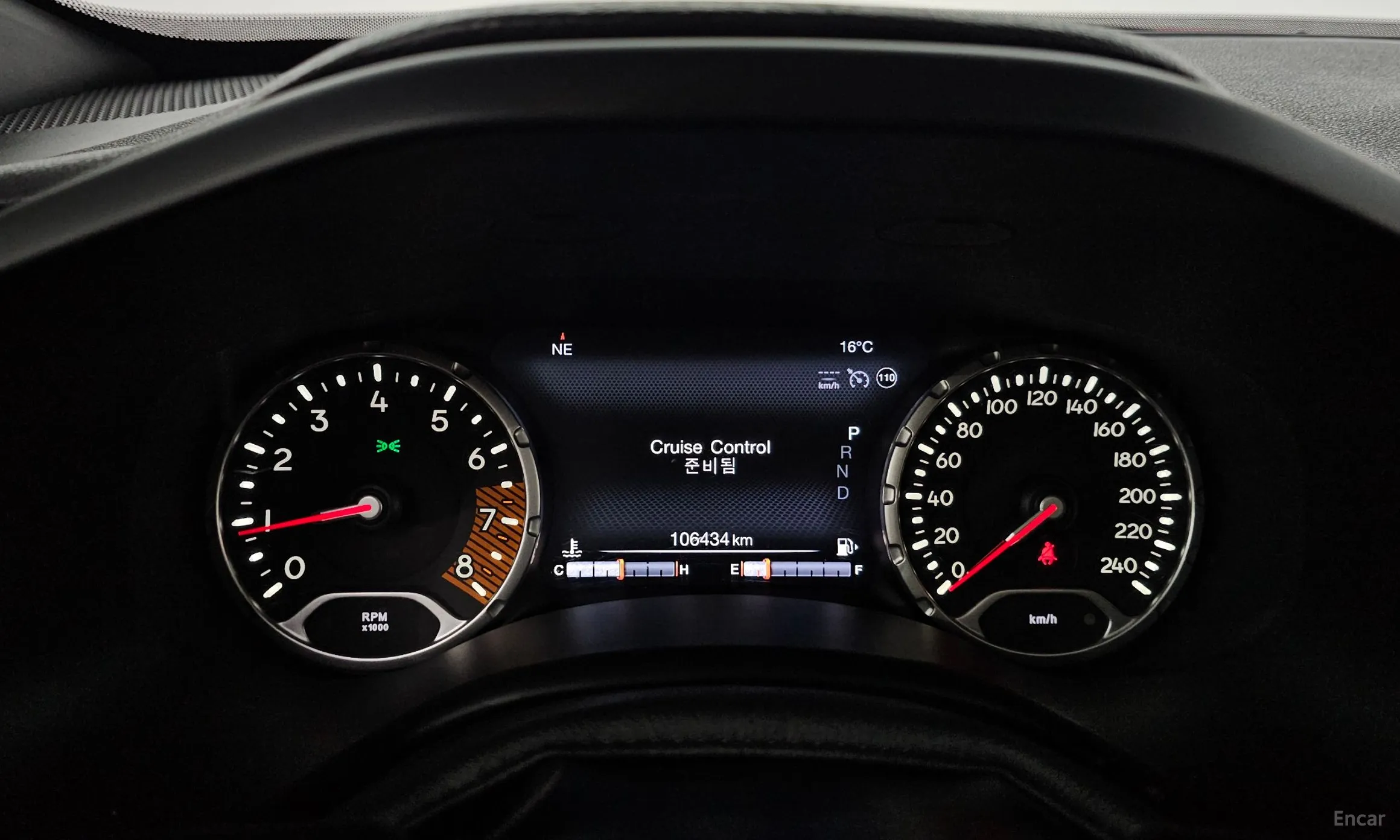 Jeep Renegade превью 8