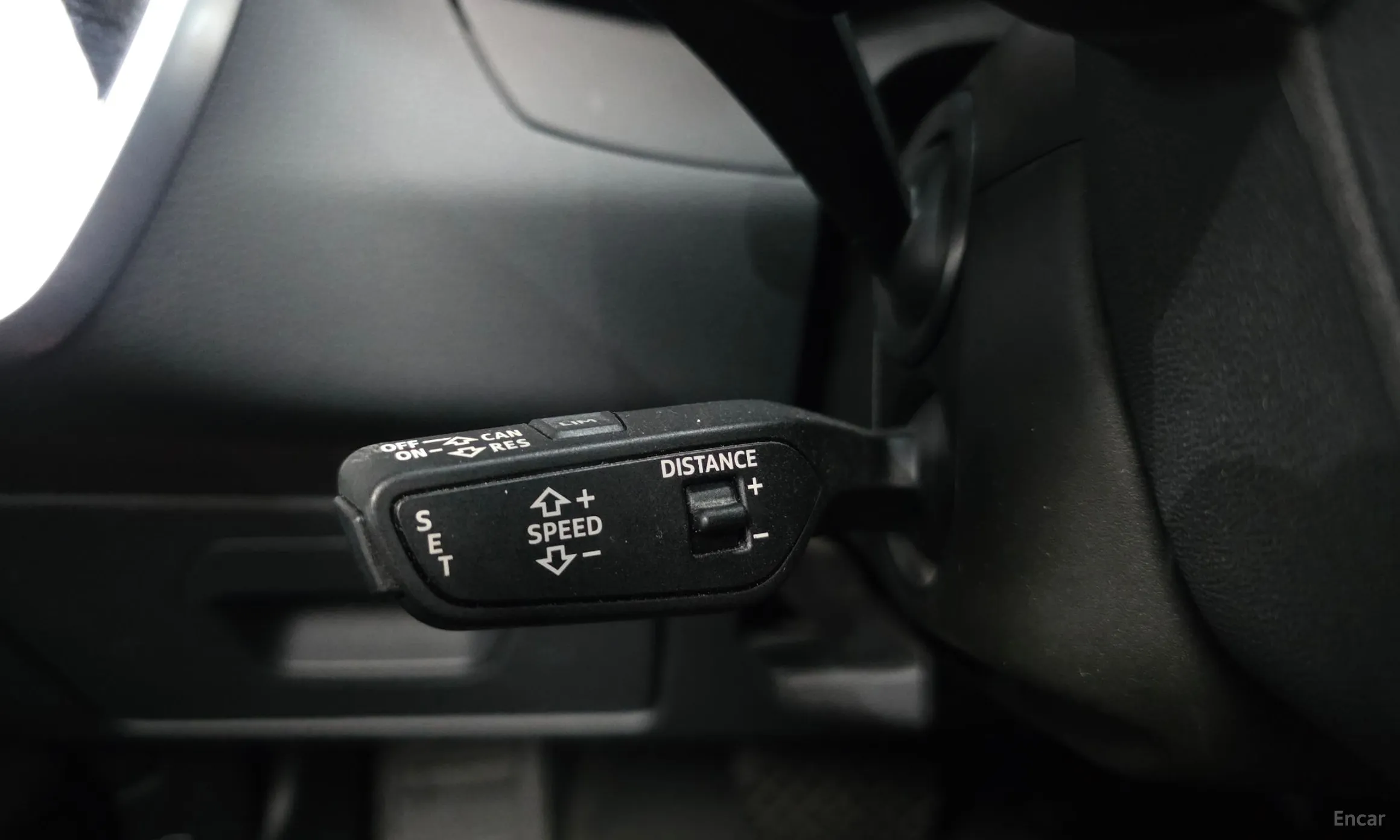 Audi A6 (C8) превью 14