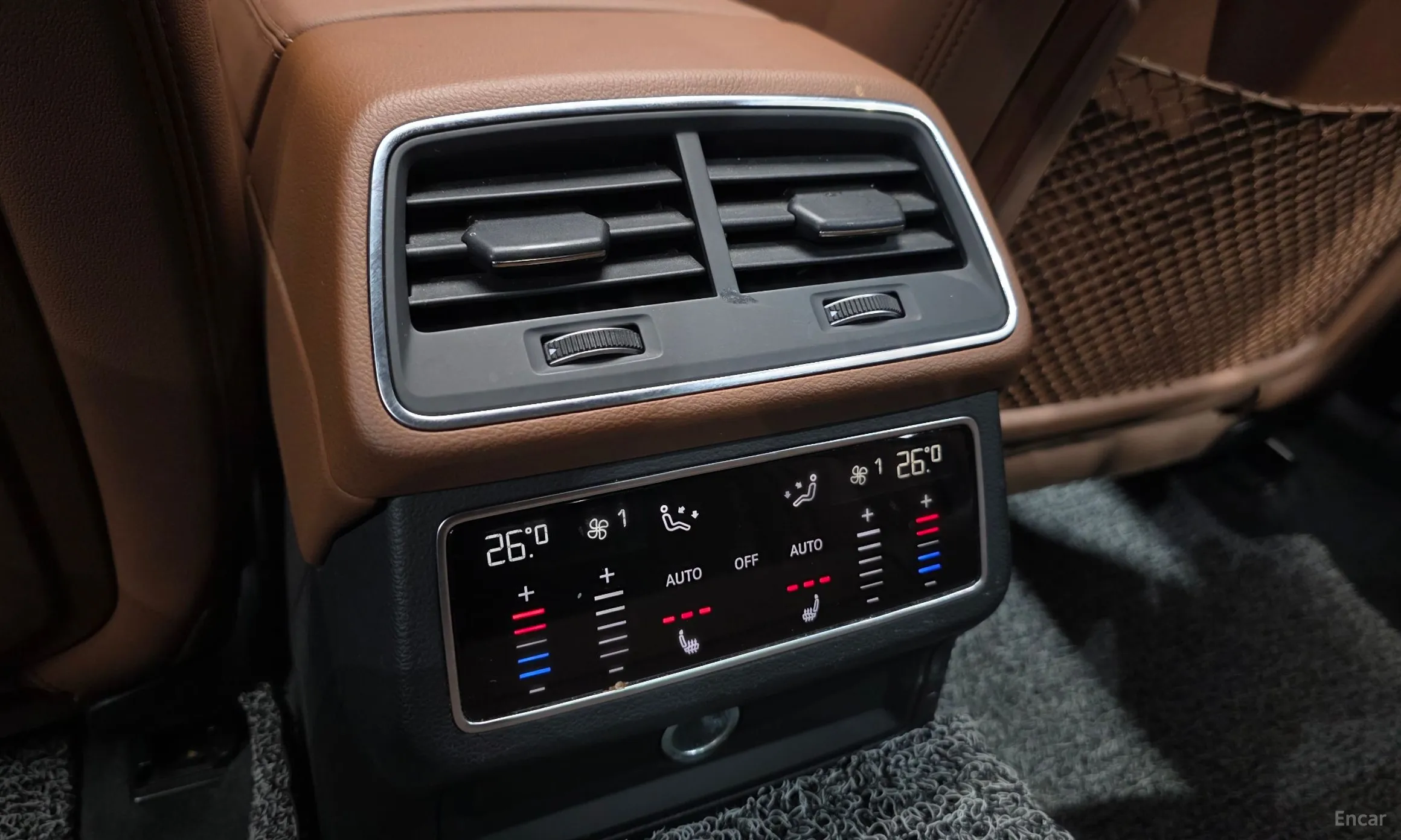 Audi A6 (C8) превью 19