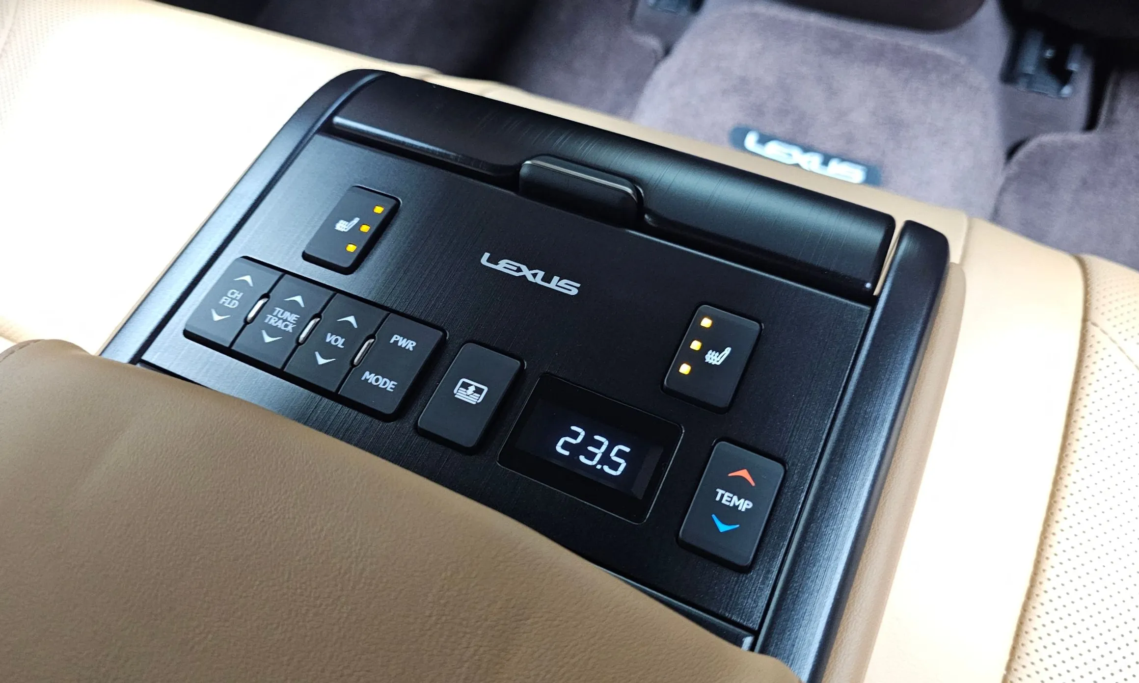 Lexus ES300h 7th Generation превью 18