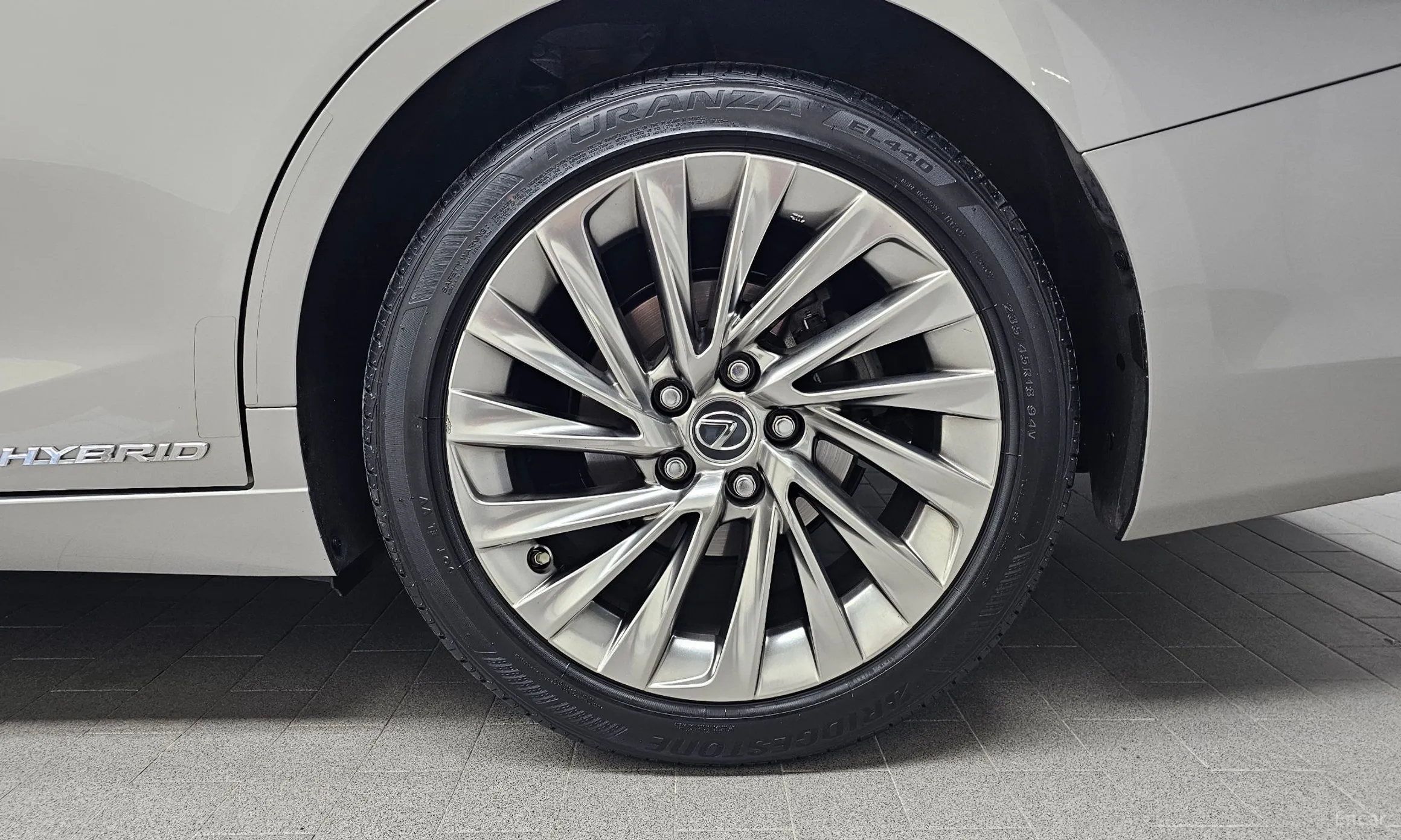 Lexus ES300h 7th Generation превью 5