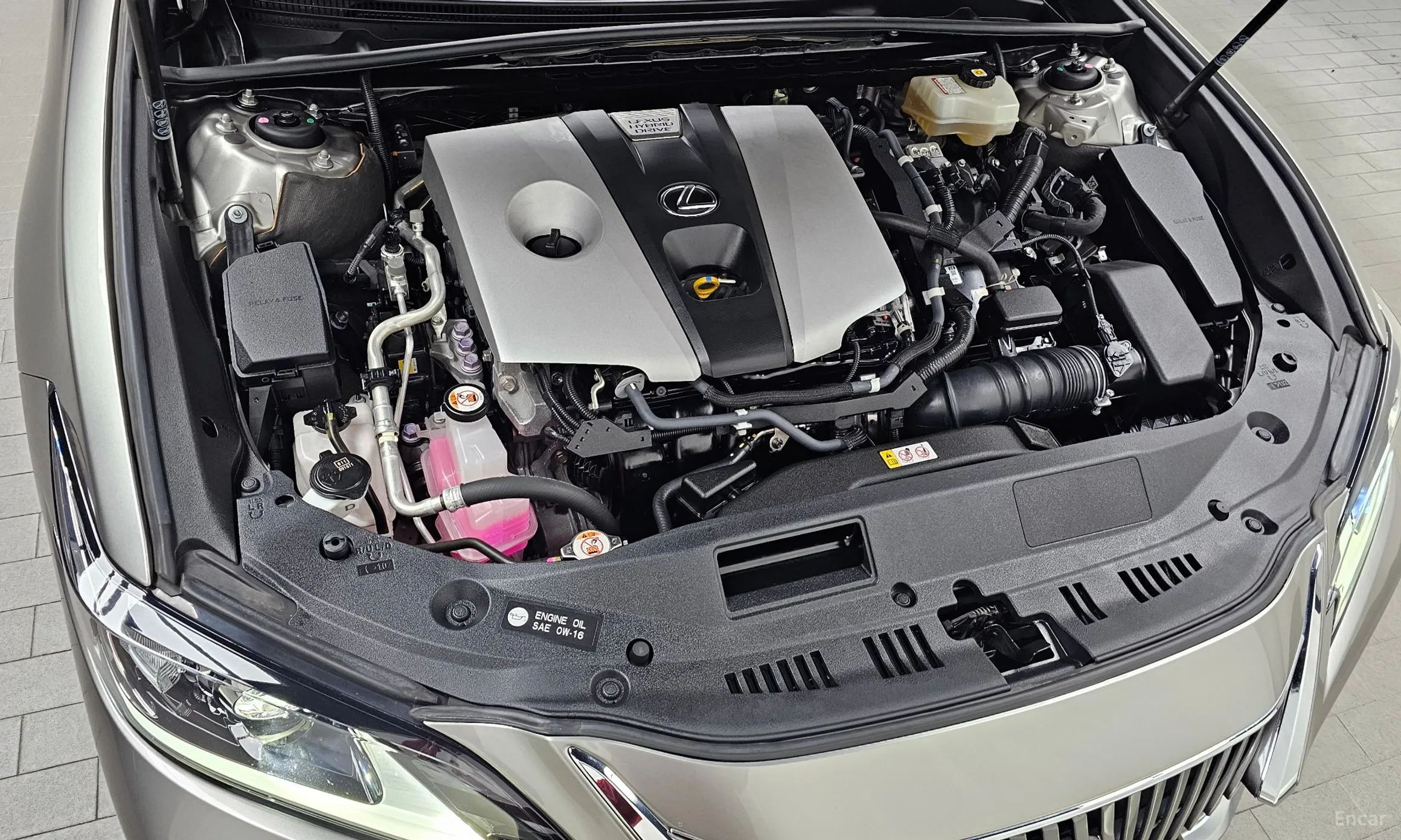 Lexus ES300h 7th Generation превью 6