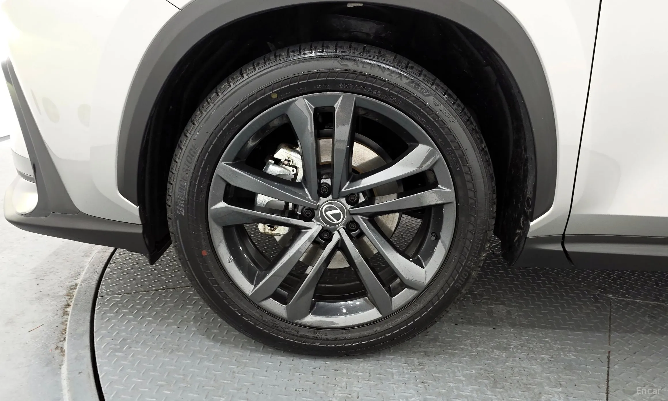 Lexus NX350h Gen 2 превью 5