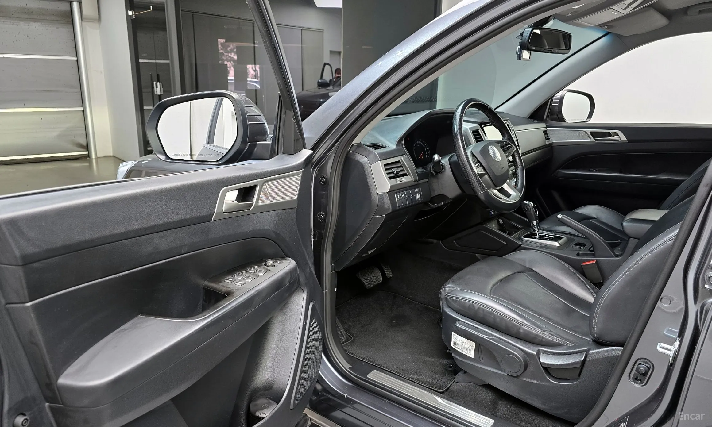 KG Mobility (SsangYong) Rexton Sports превью 11