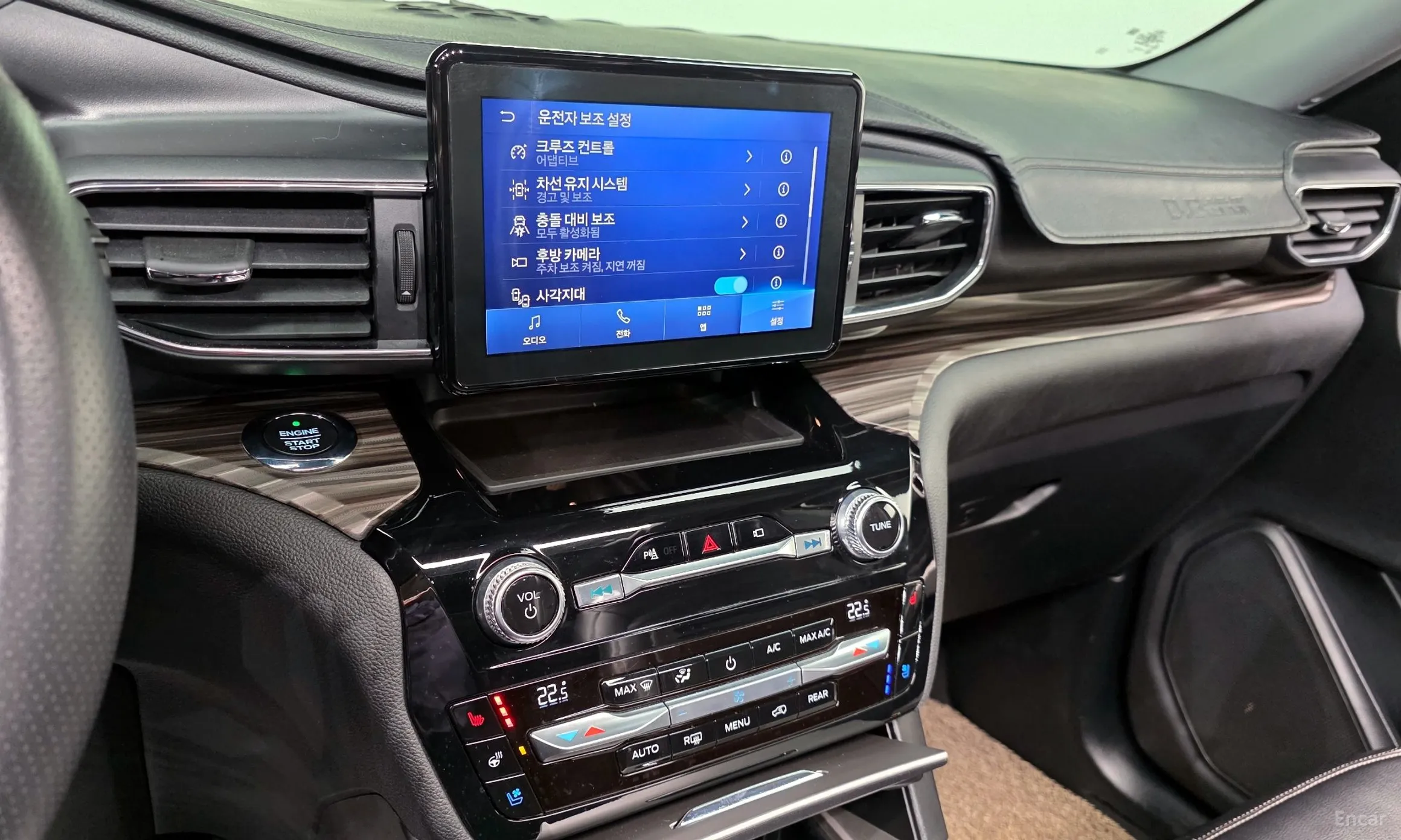 Ford Explorer 6th Generation превью 14