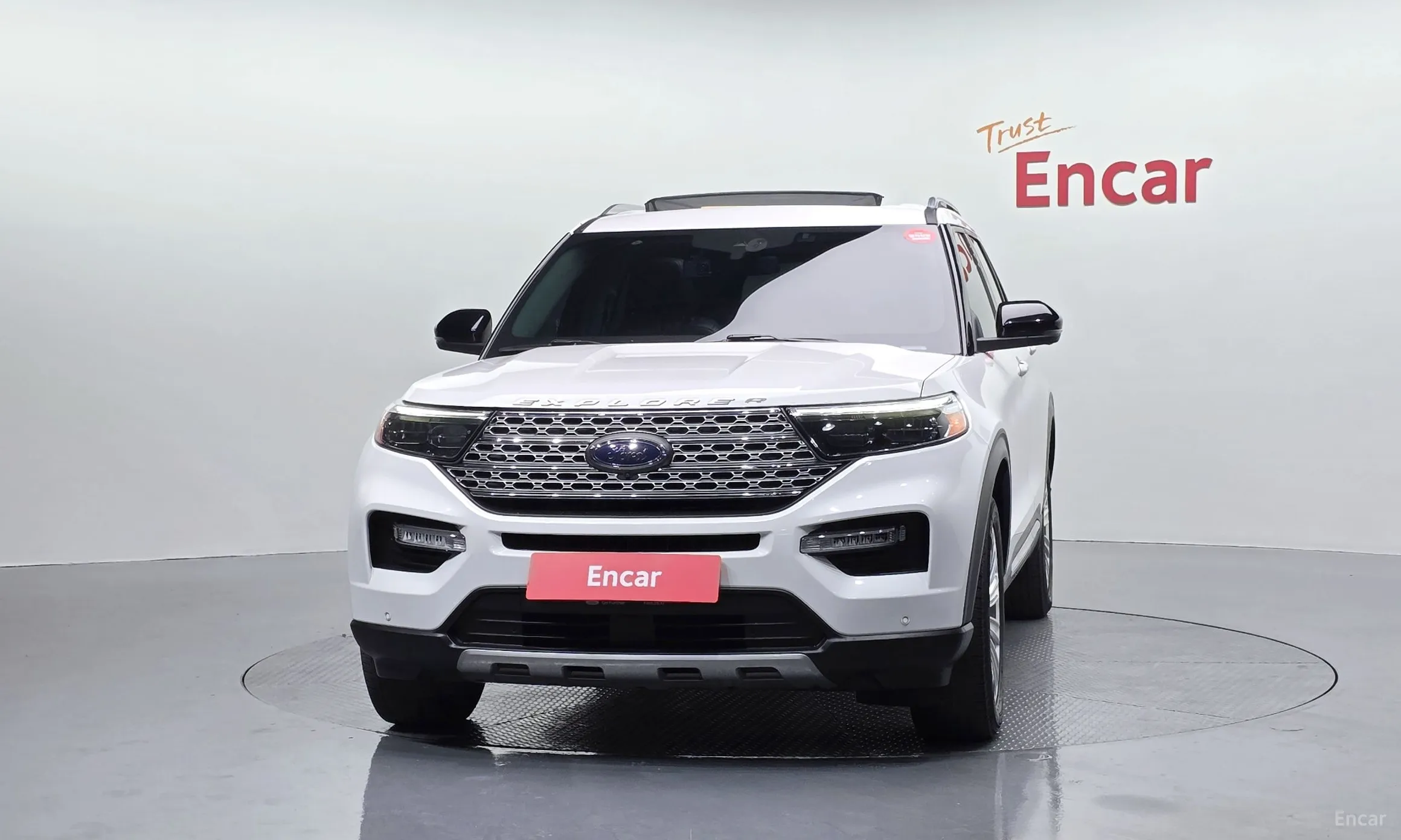Ford Explorer 6th Generation превью 3