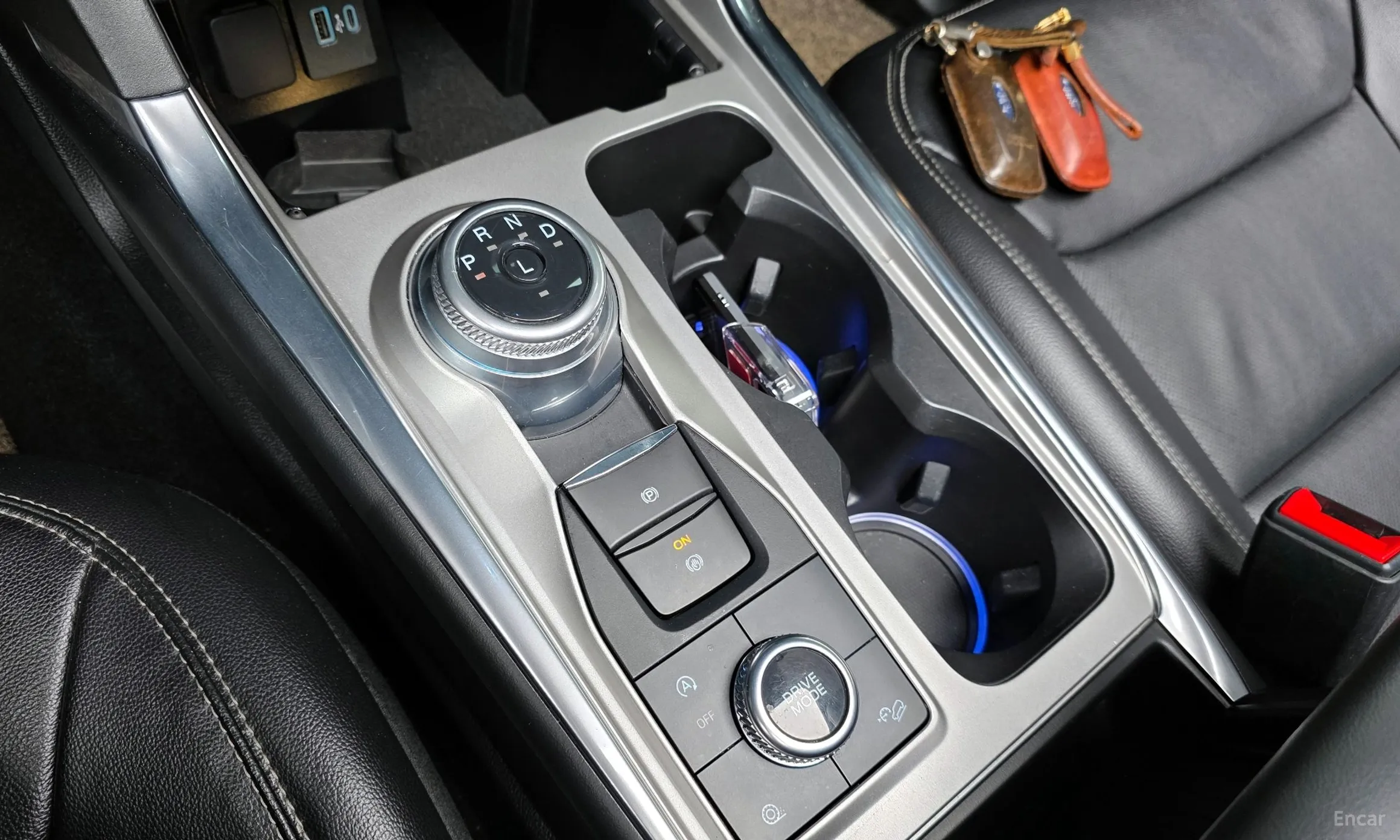 Ford Explorer 6th Generation превью 9