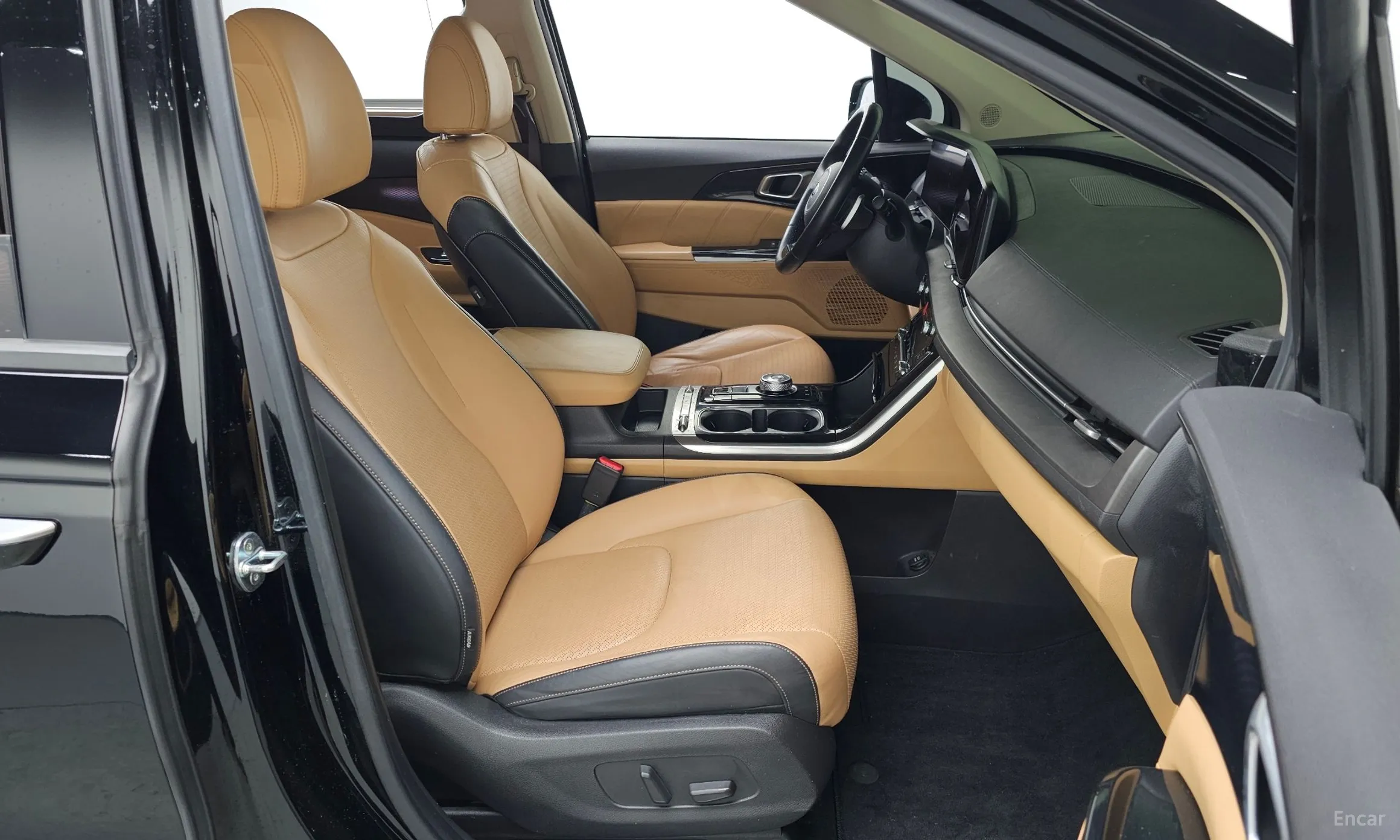 Kia Carnival Gen 4 превью 11