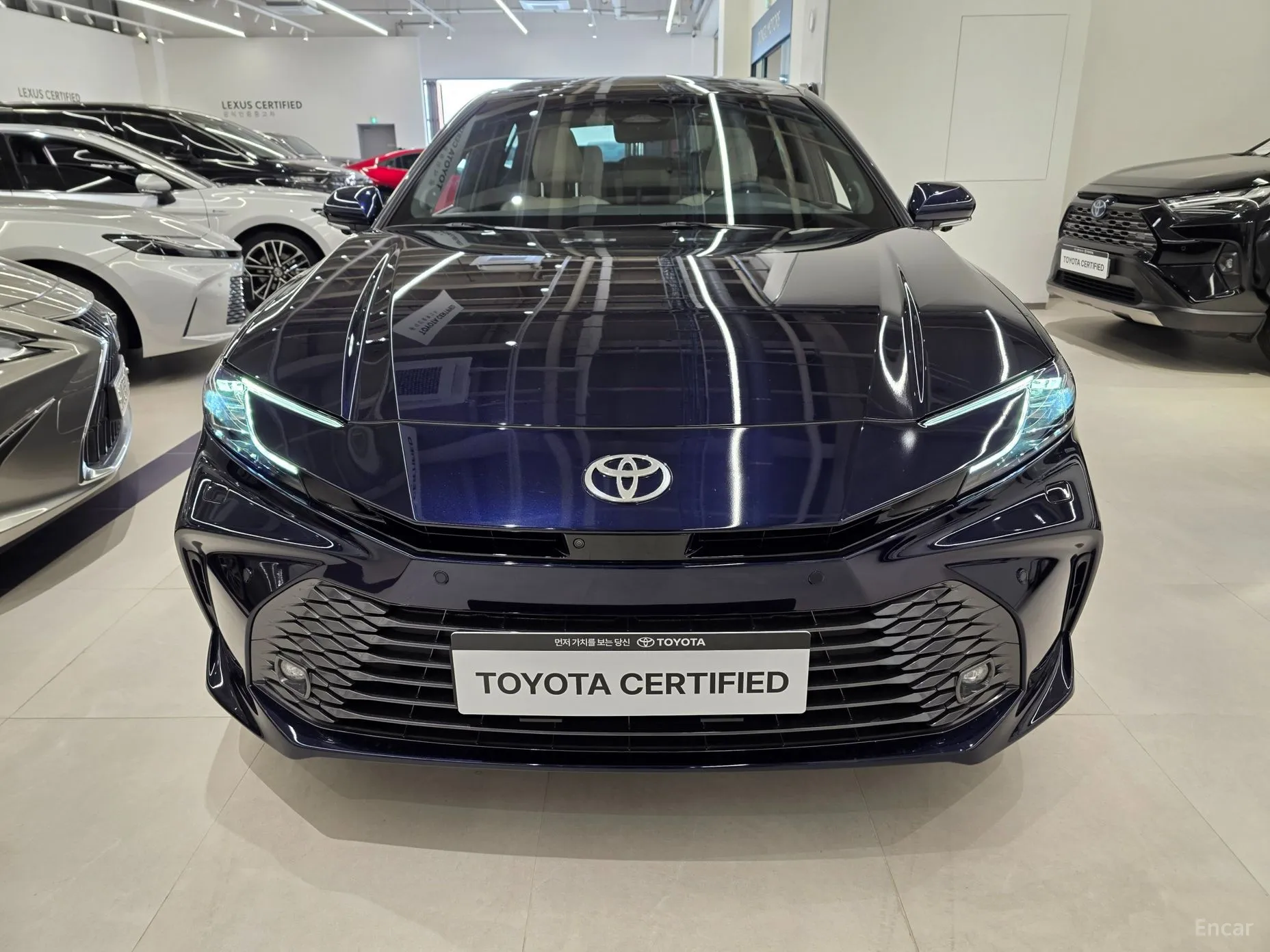 Toyota Camry (XV80) превью 3