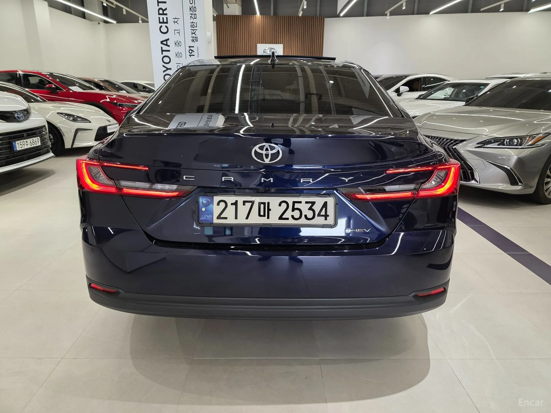 Toyota Camry (XV80) превью 4