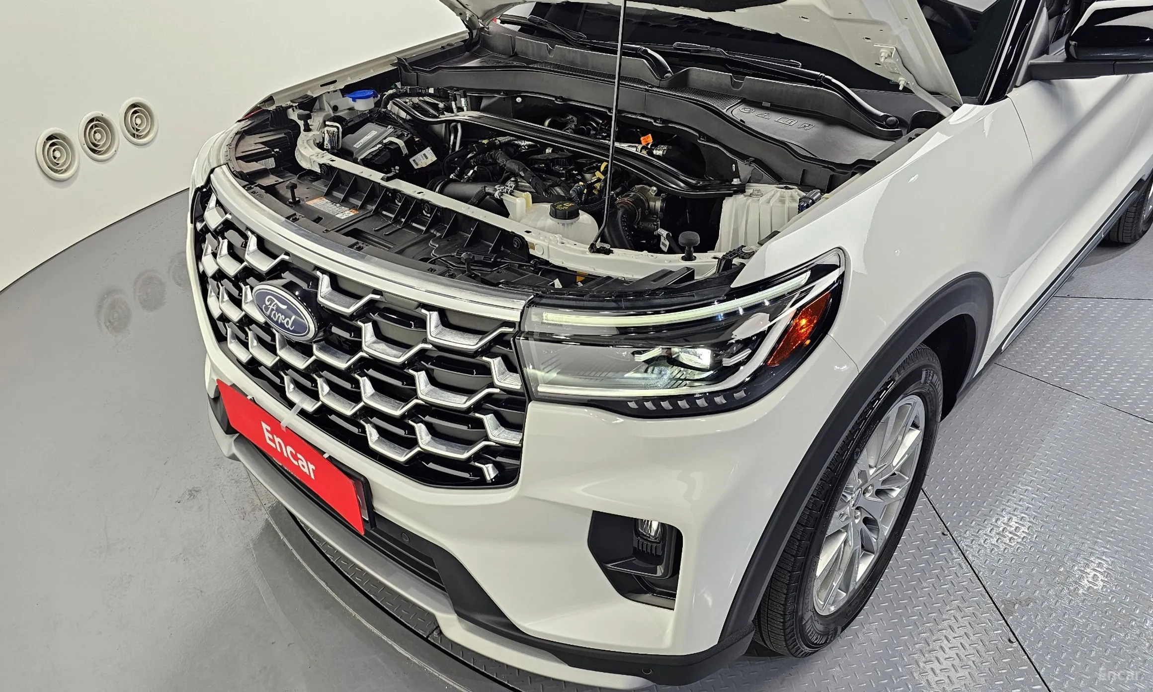 Ford Explorer 6th Generation превью 6