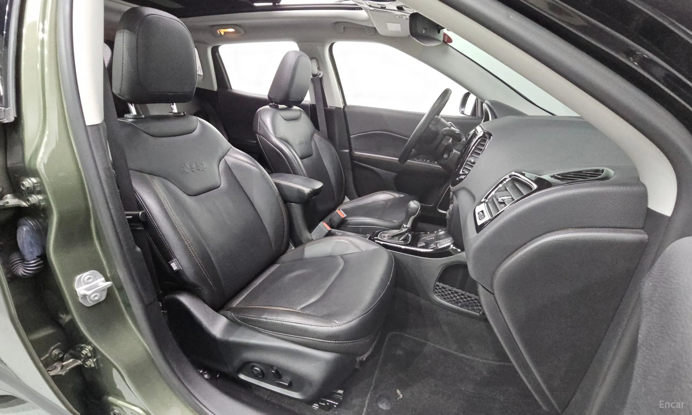 Jeep Compass 2nd Generation превью 11