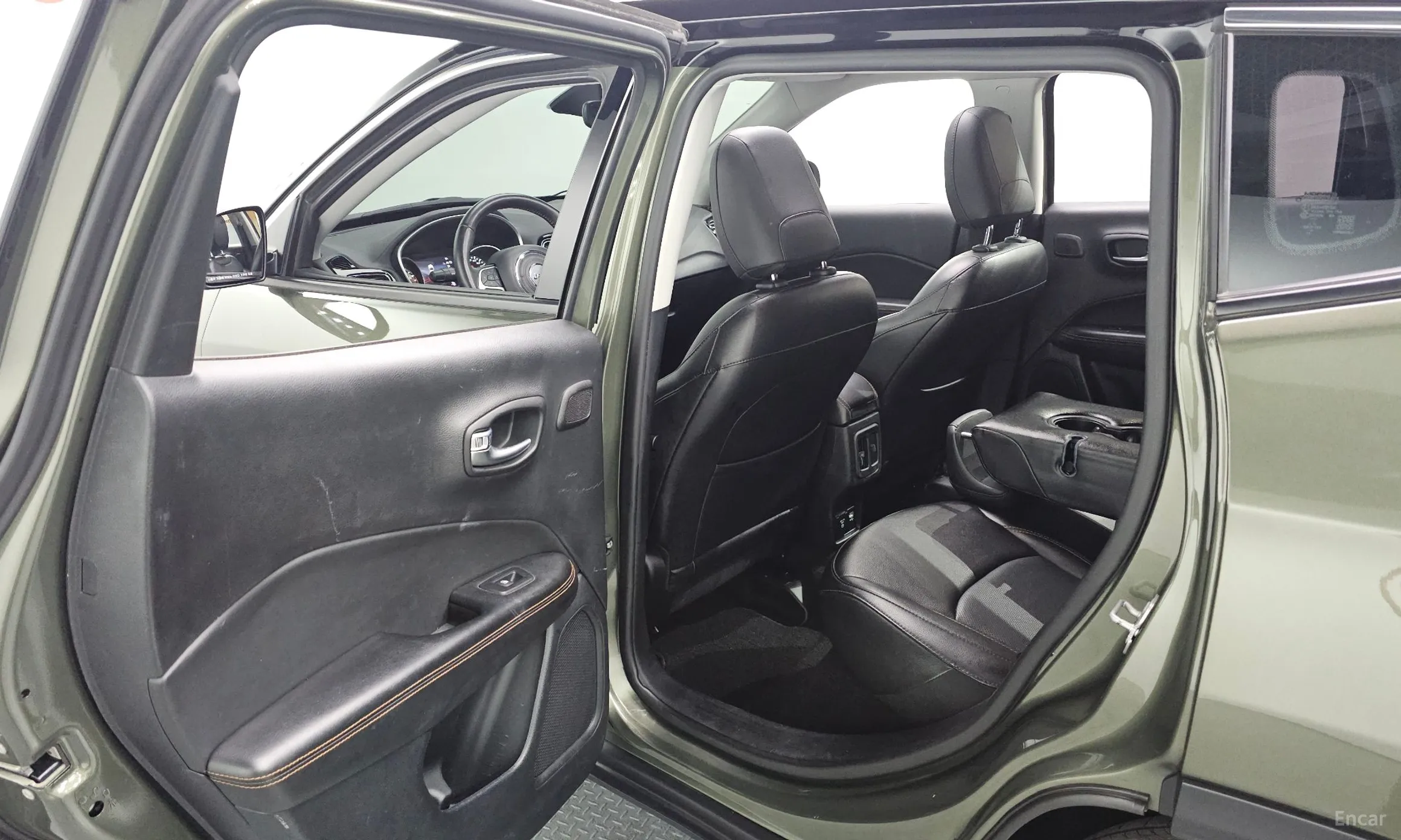 Jeep Compass 2nd Generation превью 12