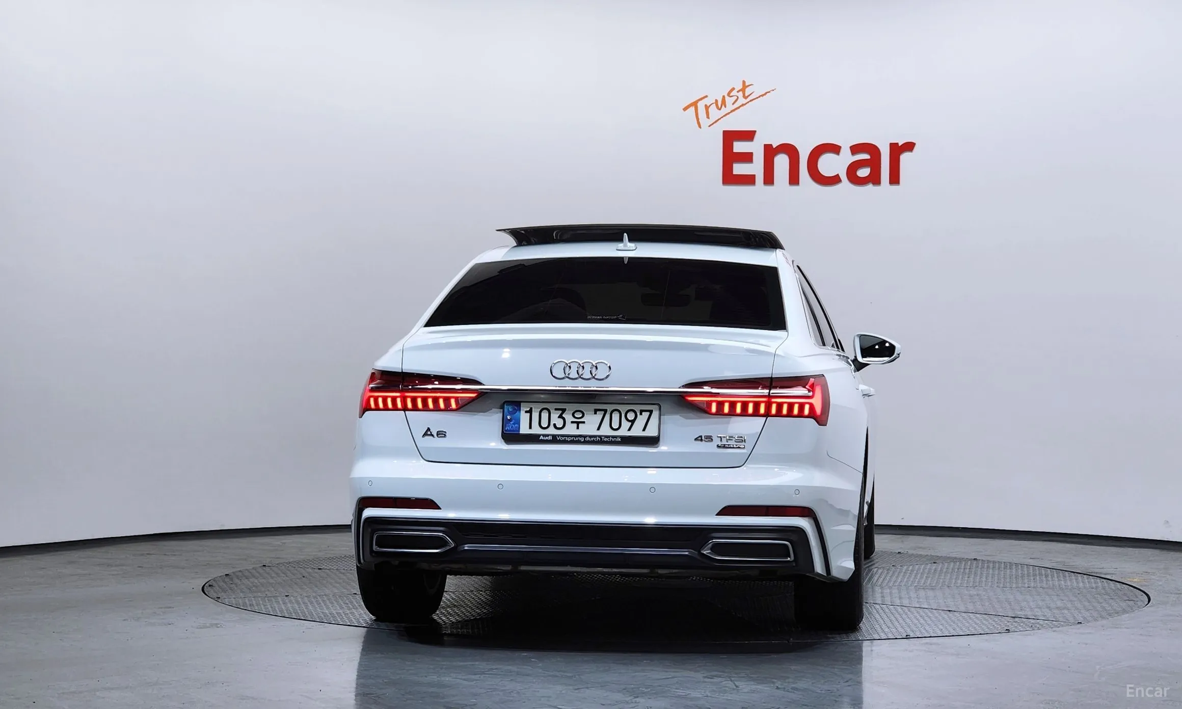 Audi A6 (C8) превью 4