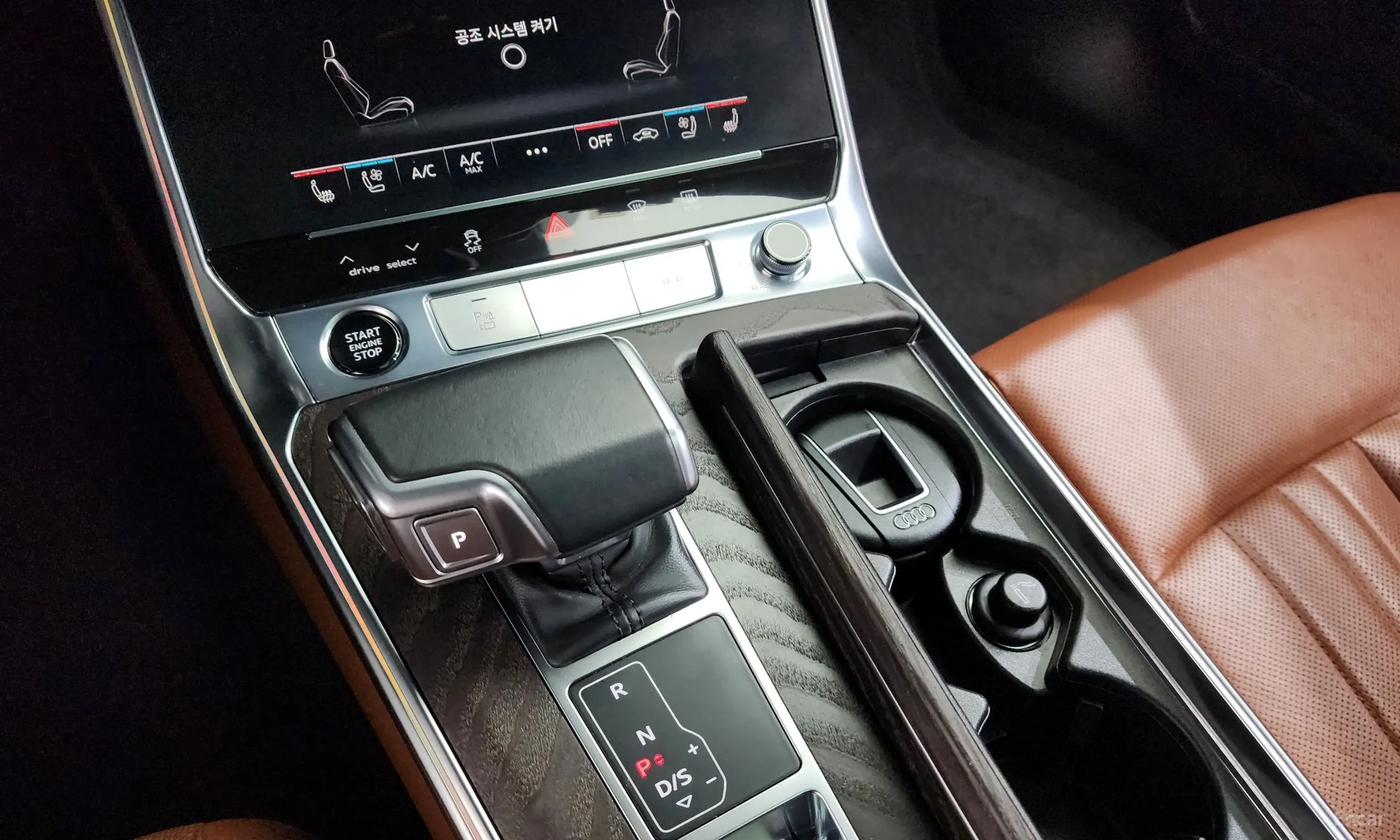 Audi A6 (C8) превью 9