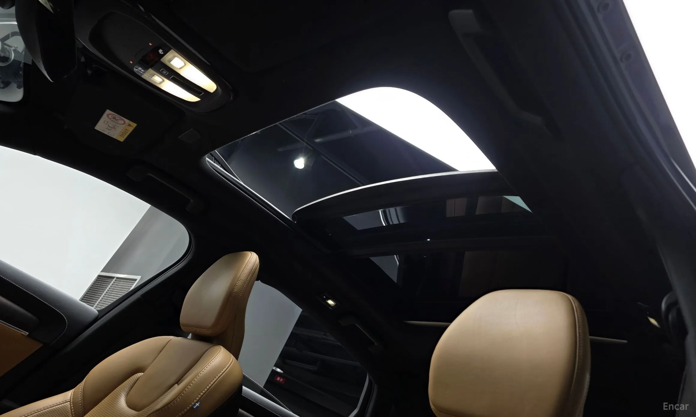 Volvo S90 превью 19