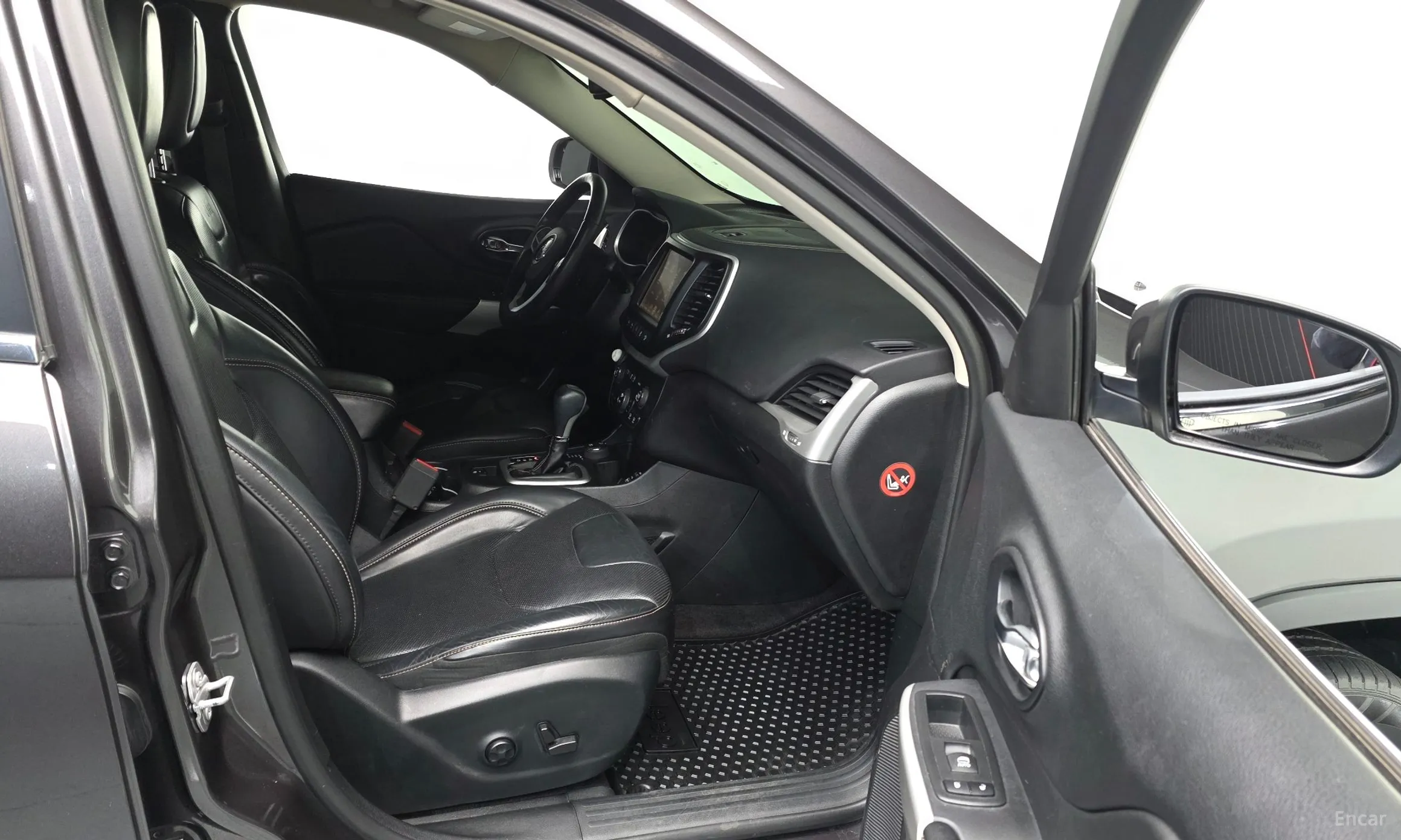 Jeep Cherokee (KL) превью 10