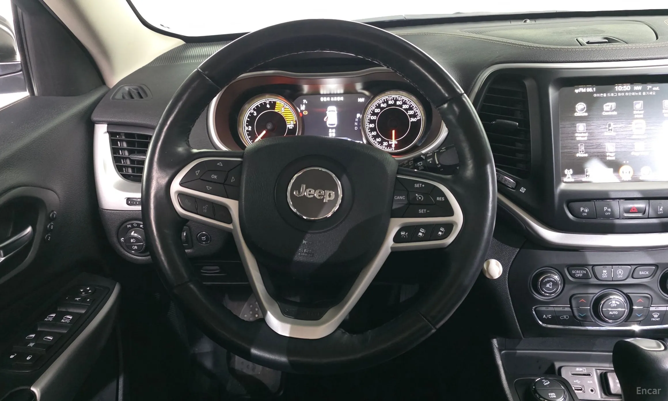 Jeep Cherokee (KL) превью 13