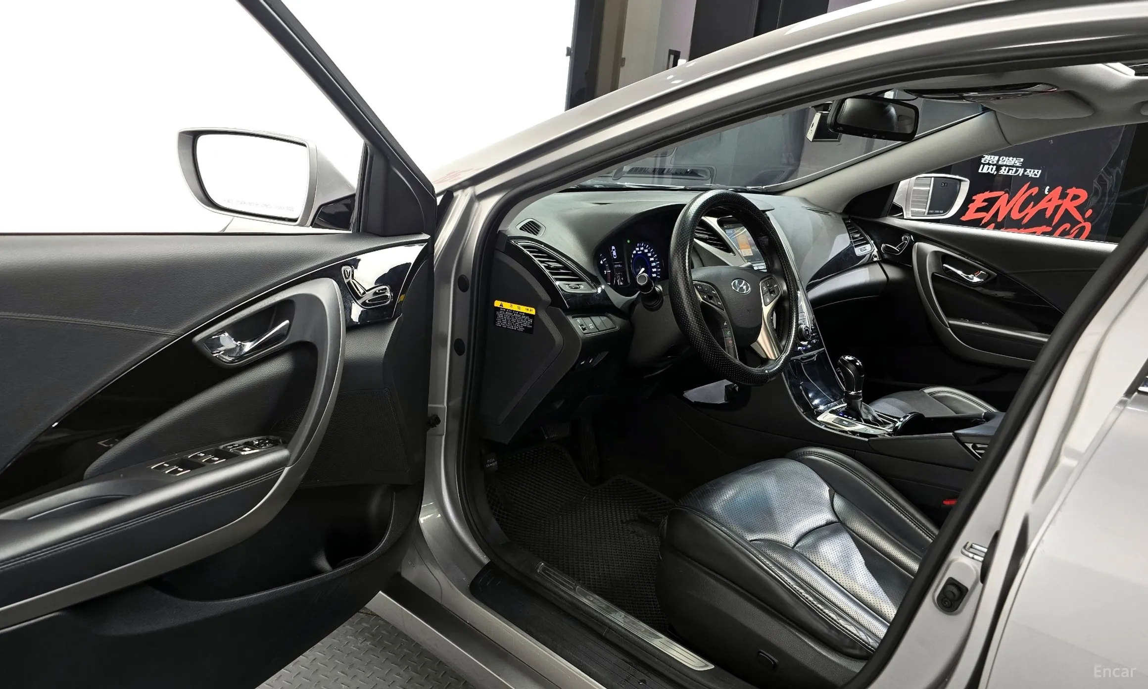 Hyundai Grandeur HG превью 11