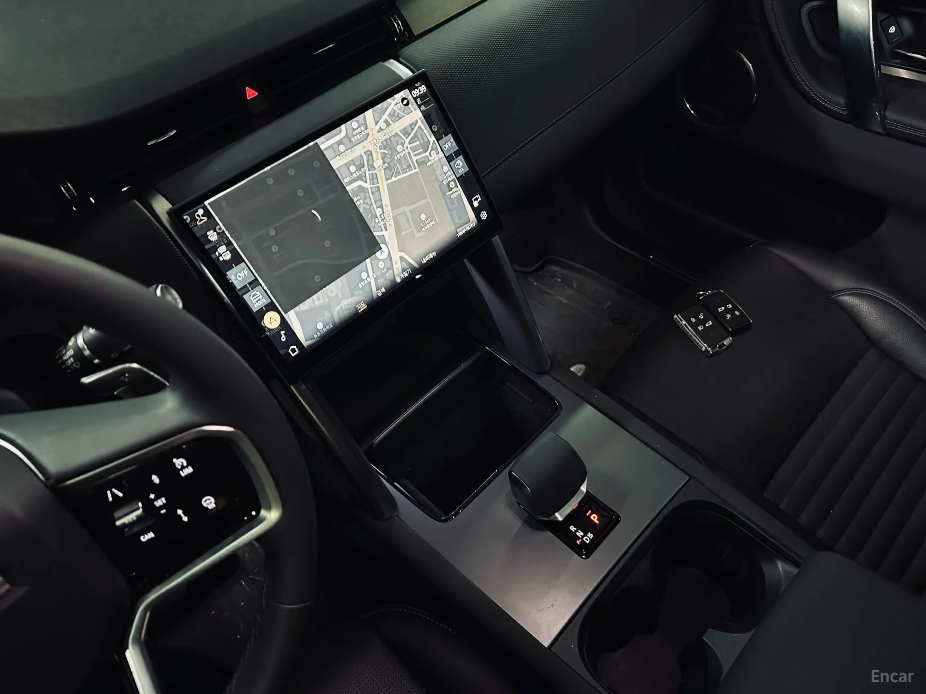 Land Rover Discovery Sports превью 13