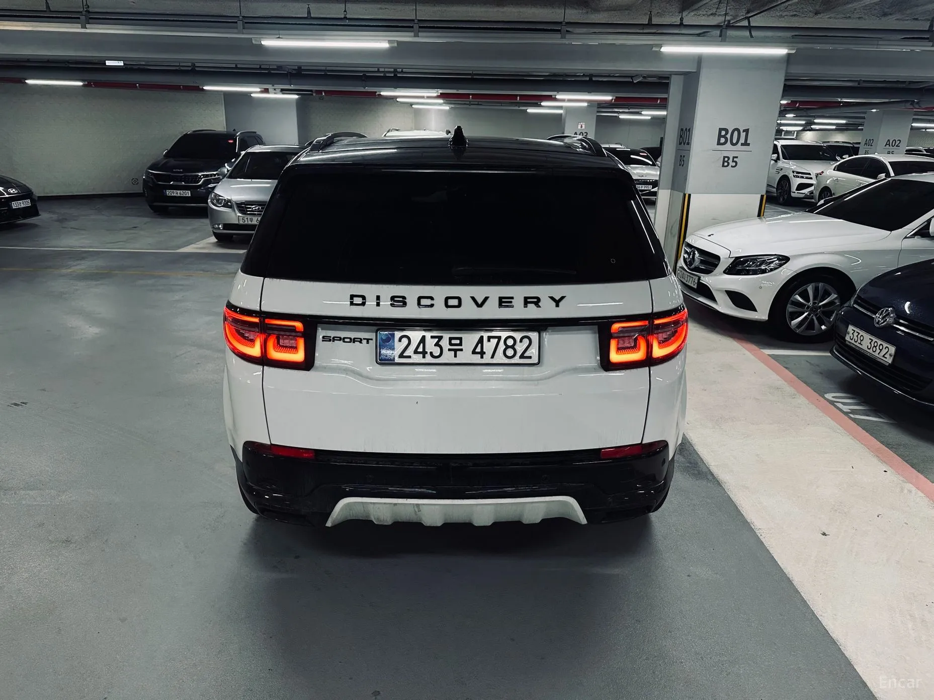 Land Rover Discovery Sports превью 19