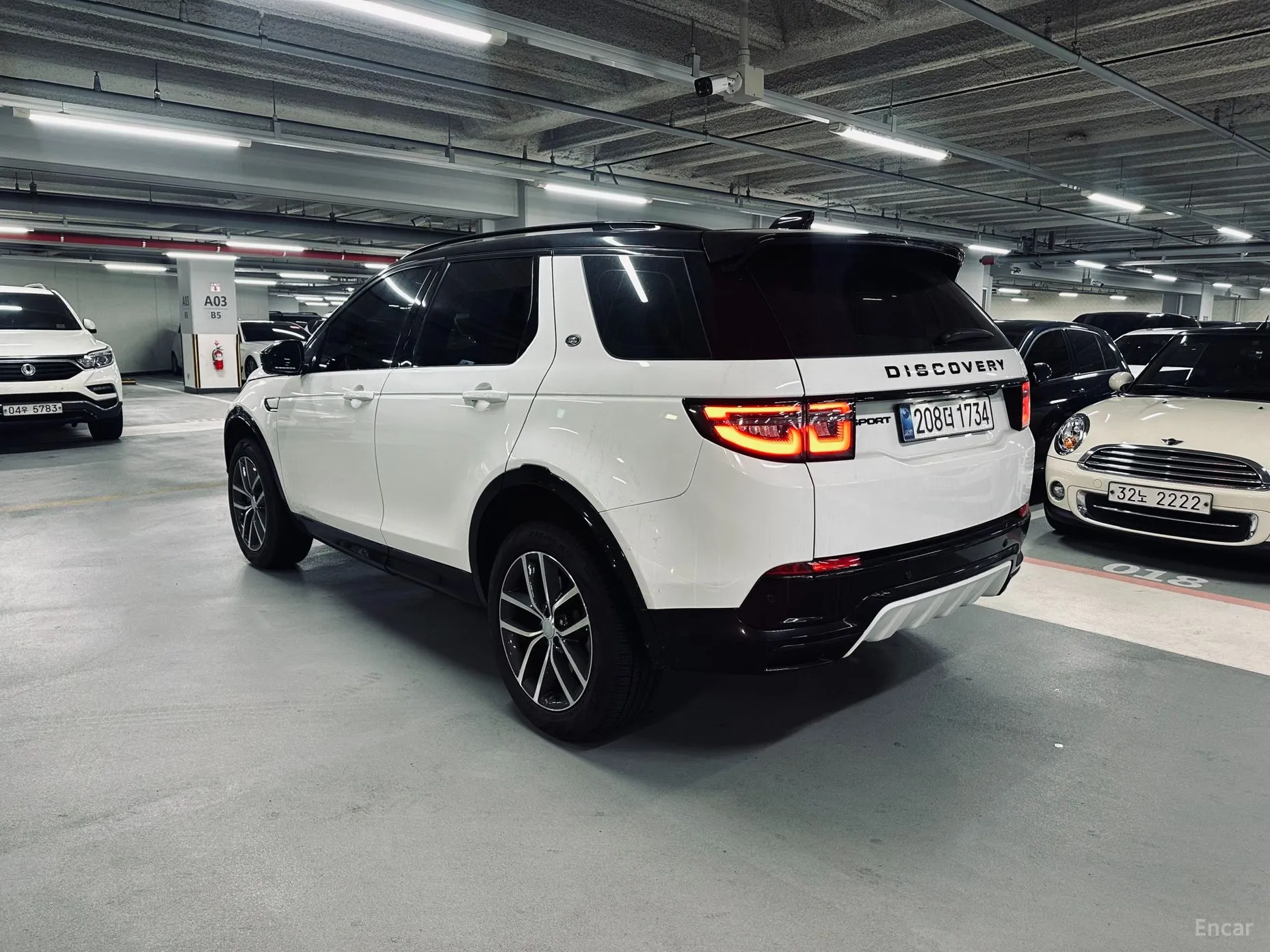 Land Rover Discovery Sports превью 2