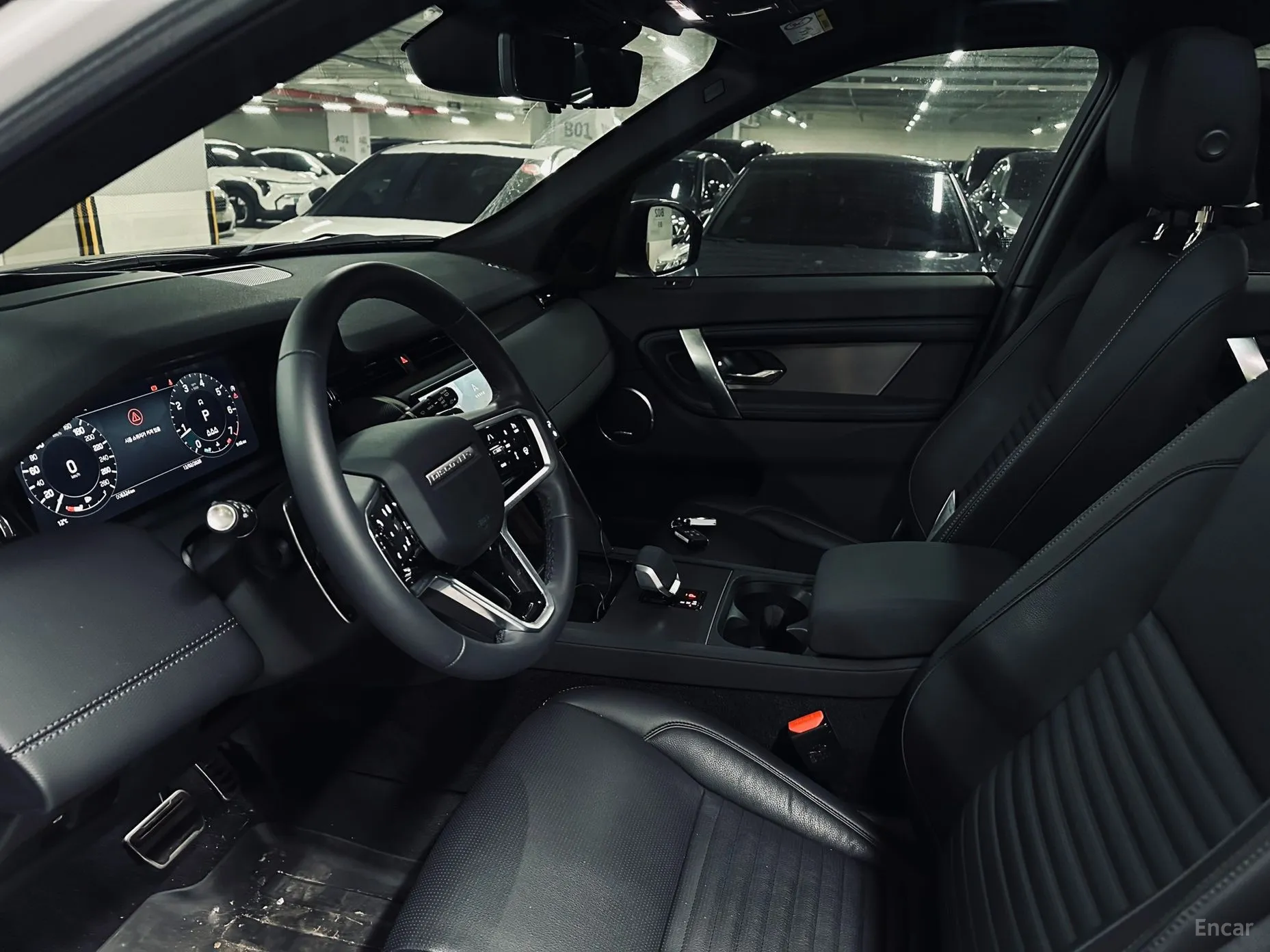 Land Rover Discovery Sports превью 7