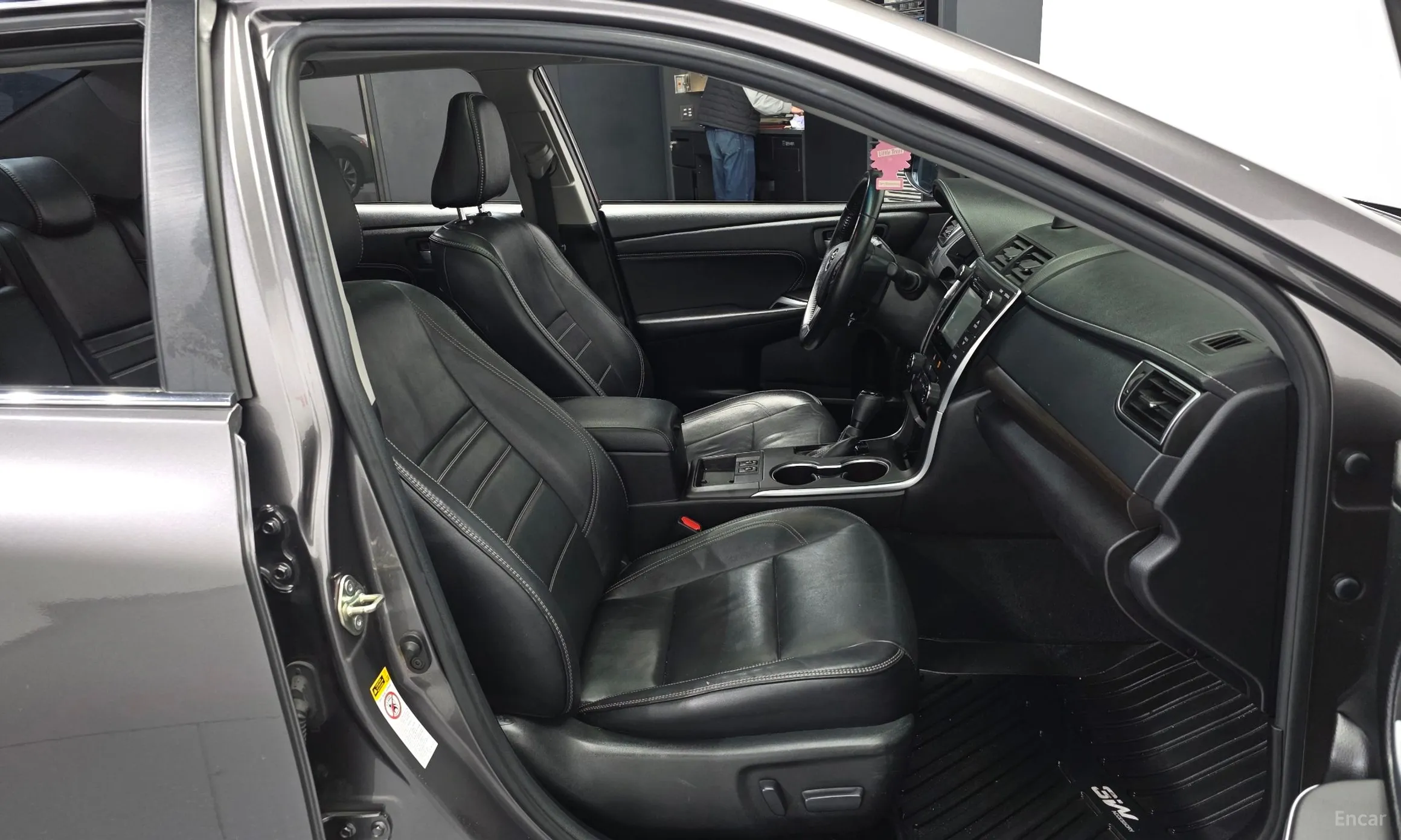 Toyota New Camry превью 11
