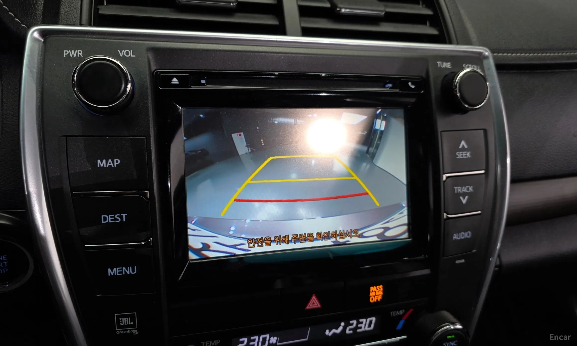 Toyota New Camry превью 15