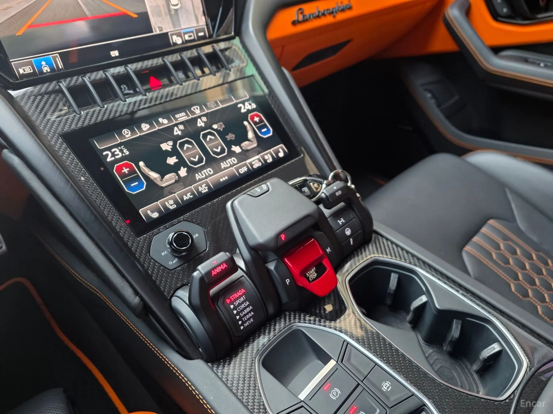 Lamborghini Urus превью 17