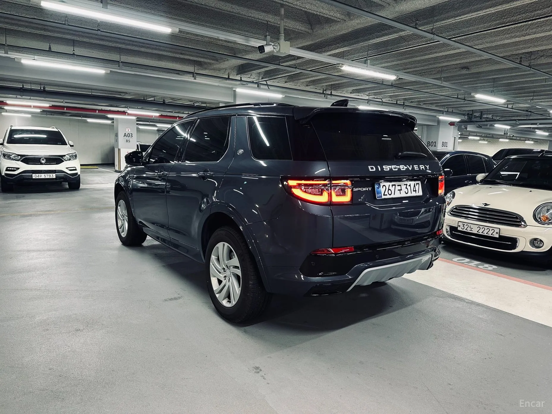 Land Rover Discovery Sports превью 2