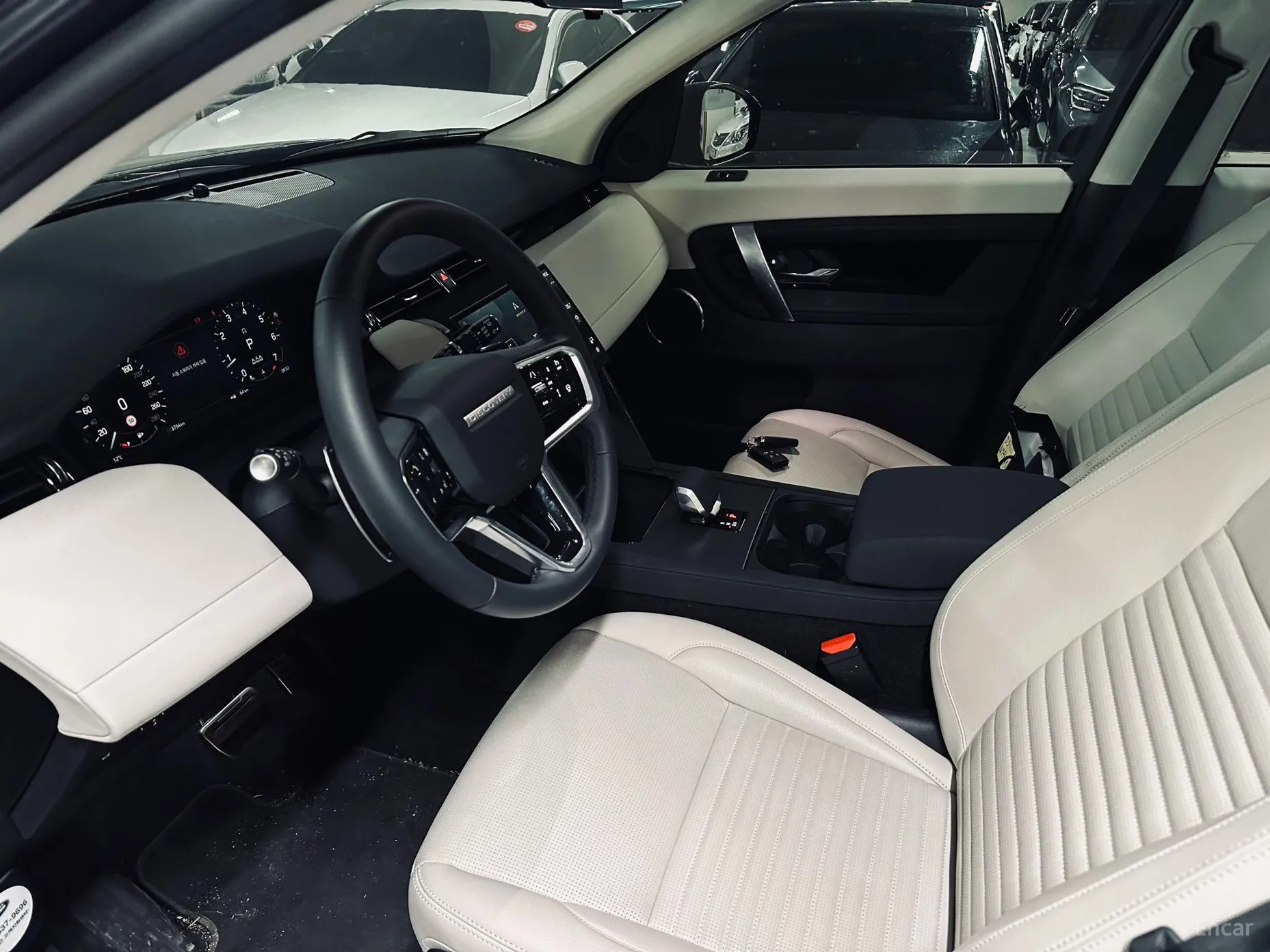 Land Rover Discovery Sports превью 7