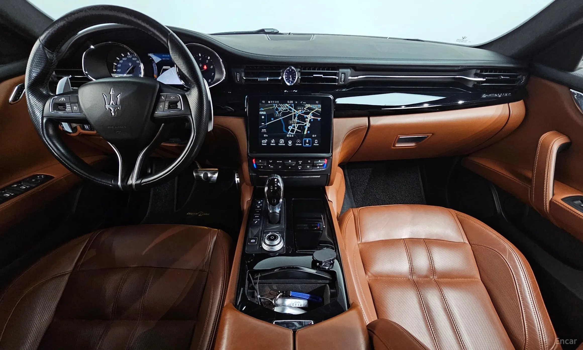 Maserati Quattroporte превью 7