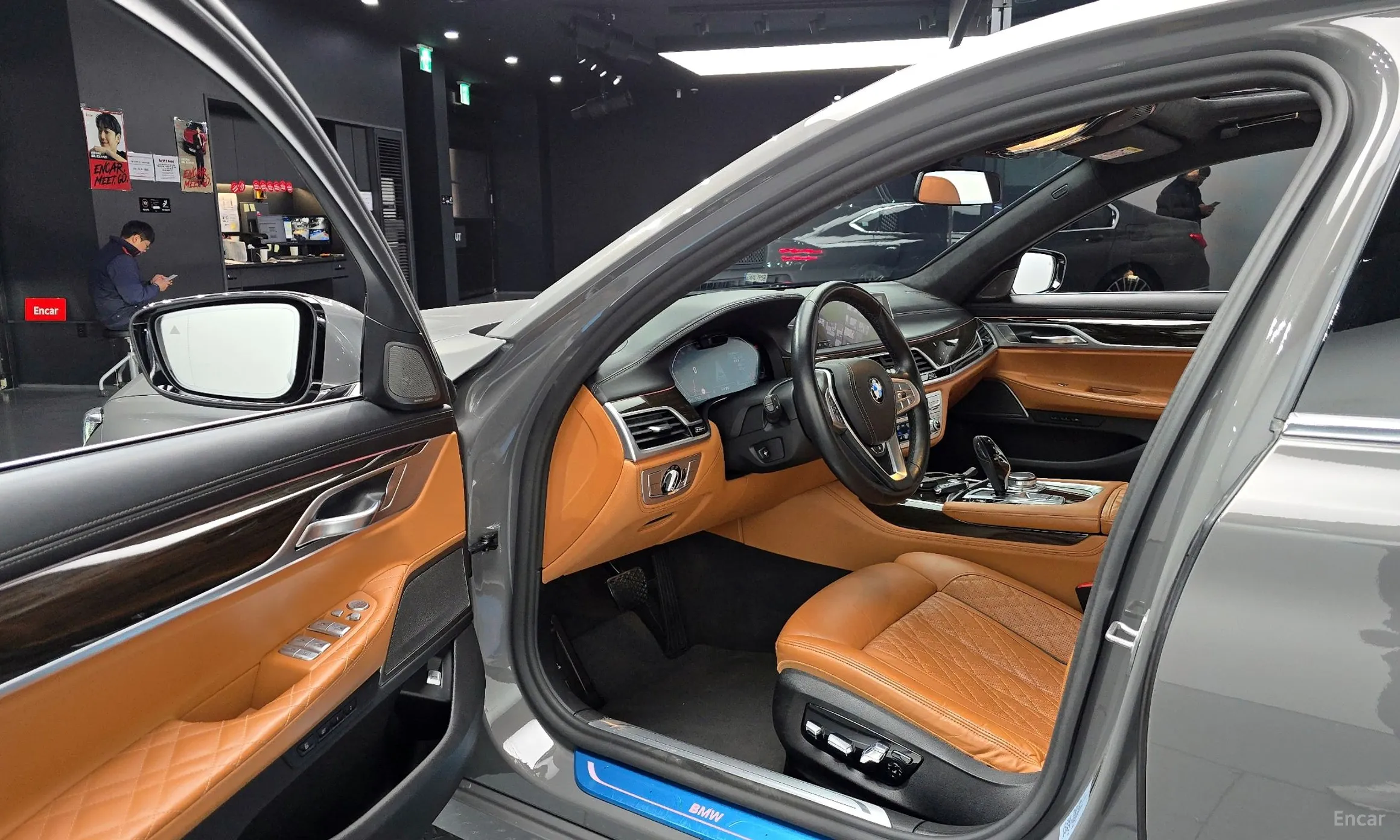 BMW 7 Series (G11) превью 10