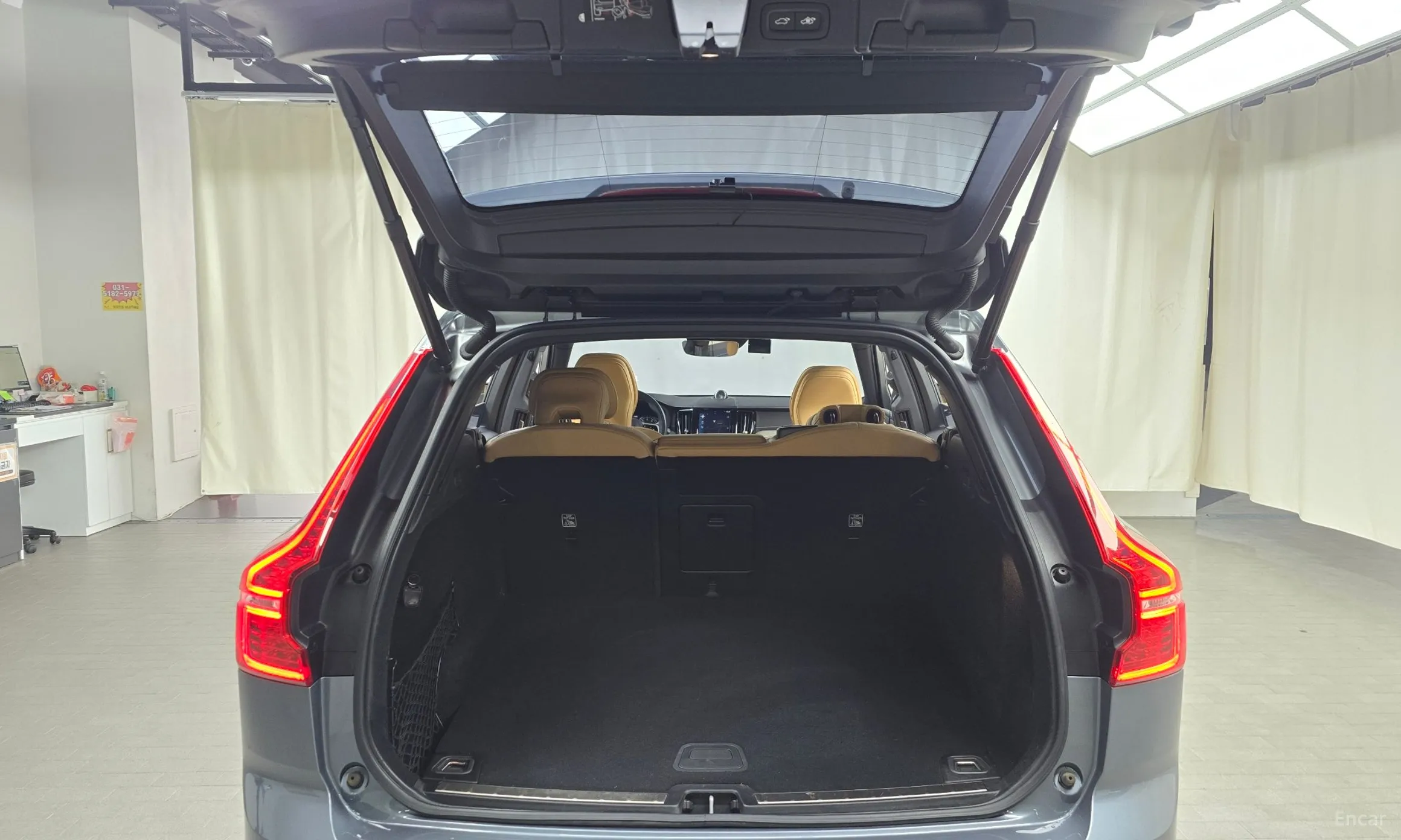 Volvo XC60 Gen 2 превью 20