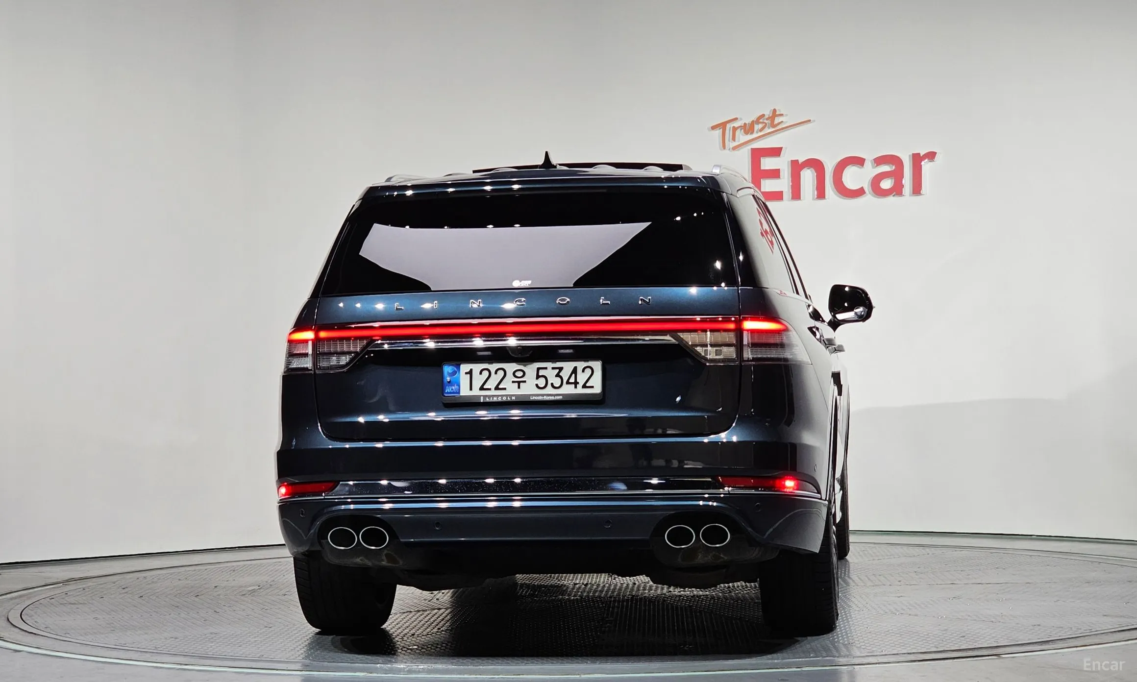 Lincoln Aviator 2nd Generation превью 4
