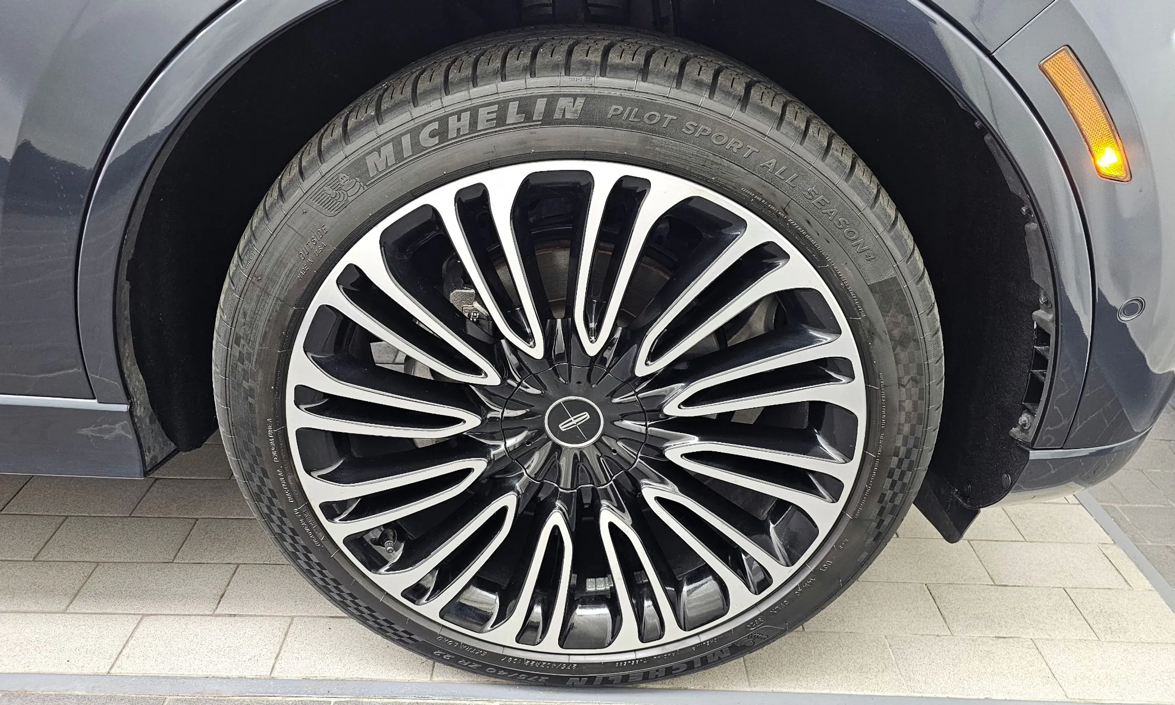 Lincoln Aviator 2nd Generation превью 5