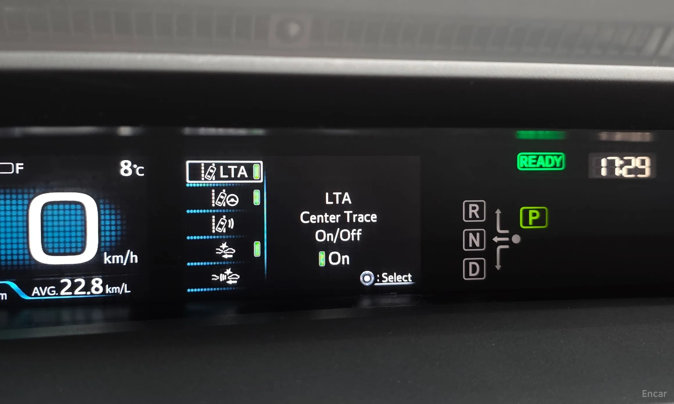 Toyota Prius 4th Generation превью 16
