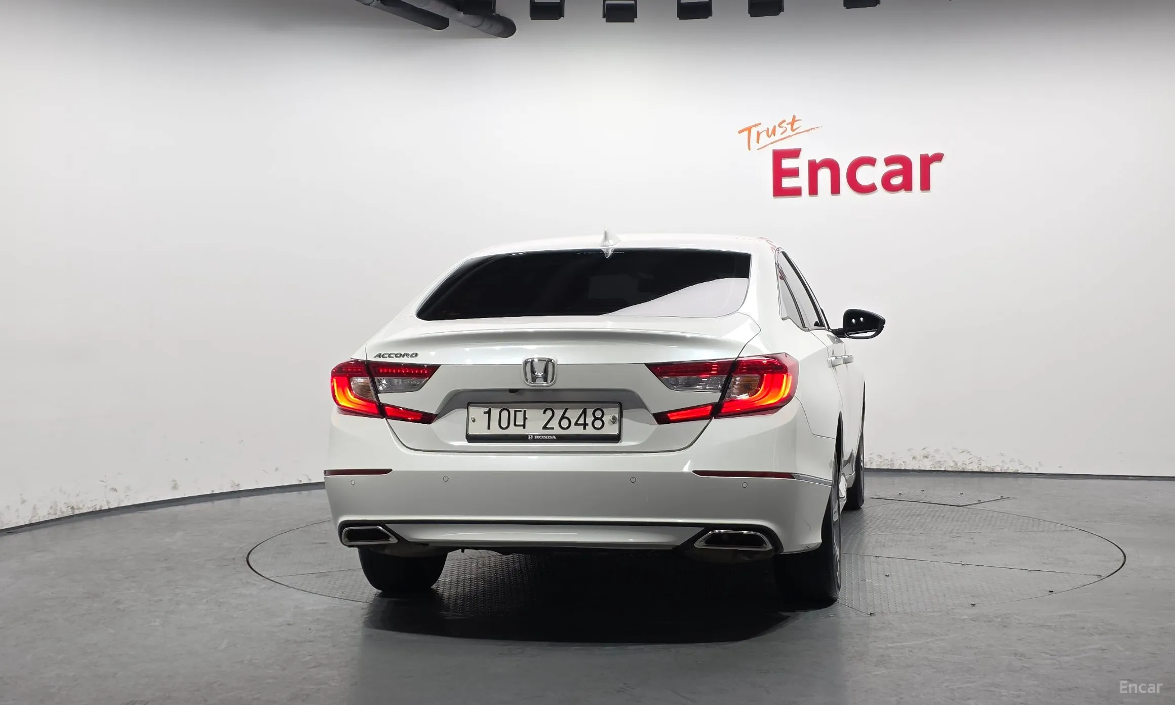 Honda Accord 10th Generation превью 4