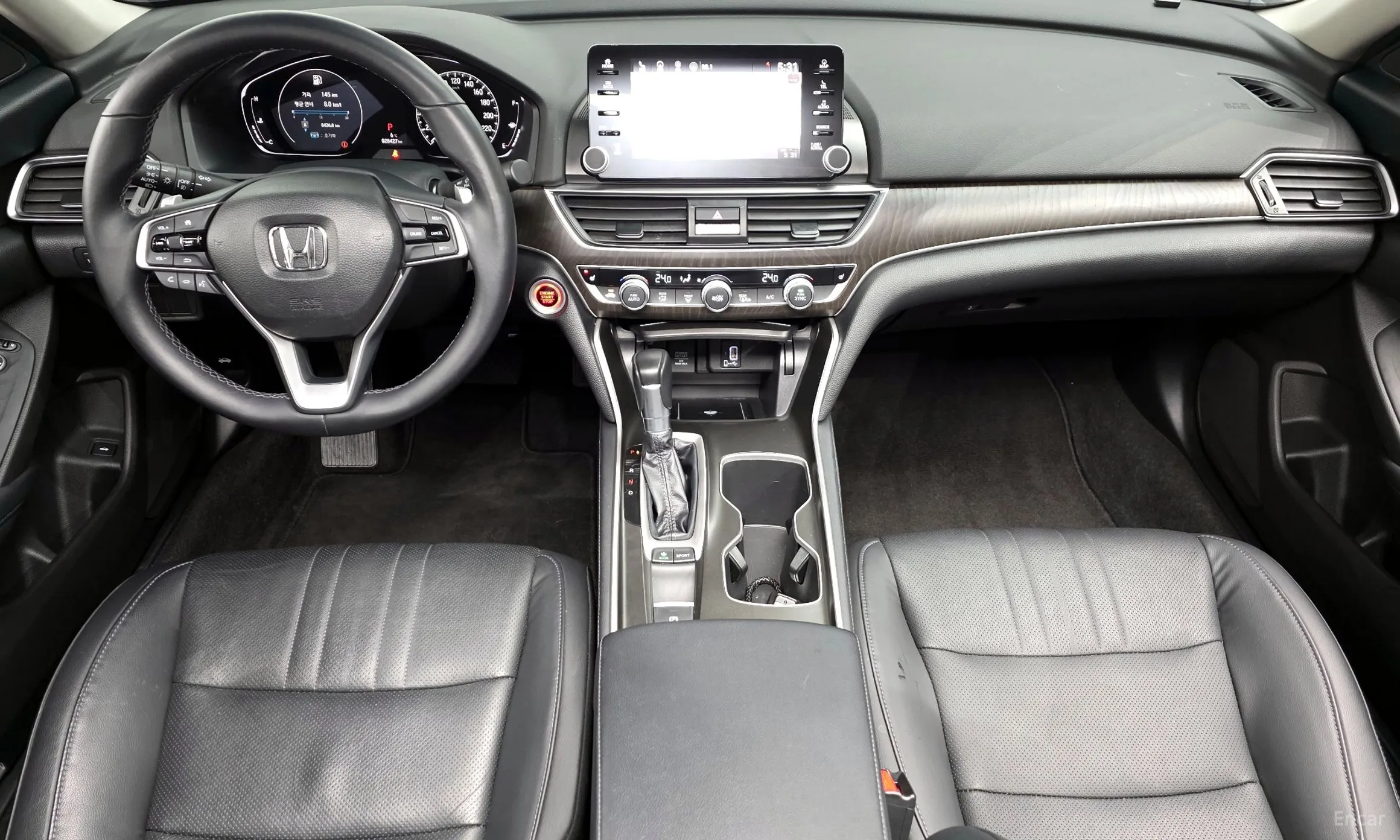 Honda Accord 10th Generation превью 7
