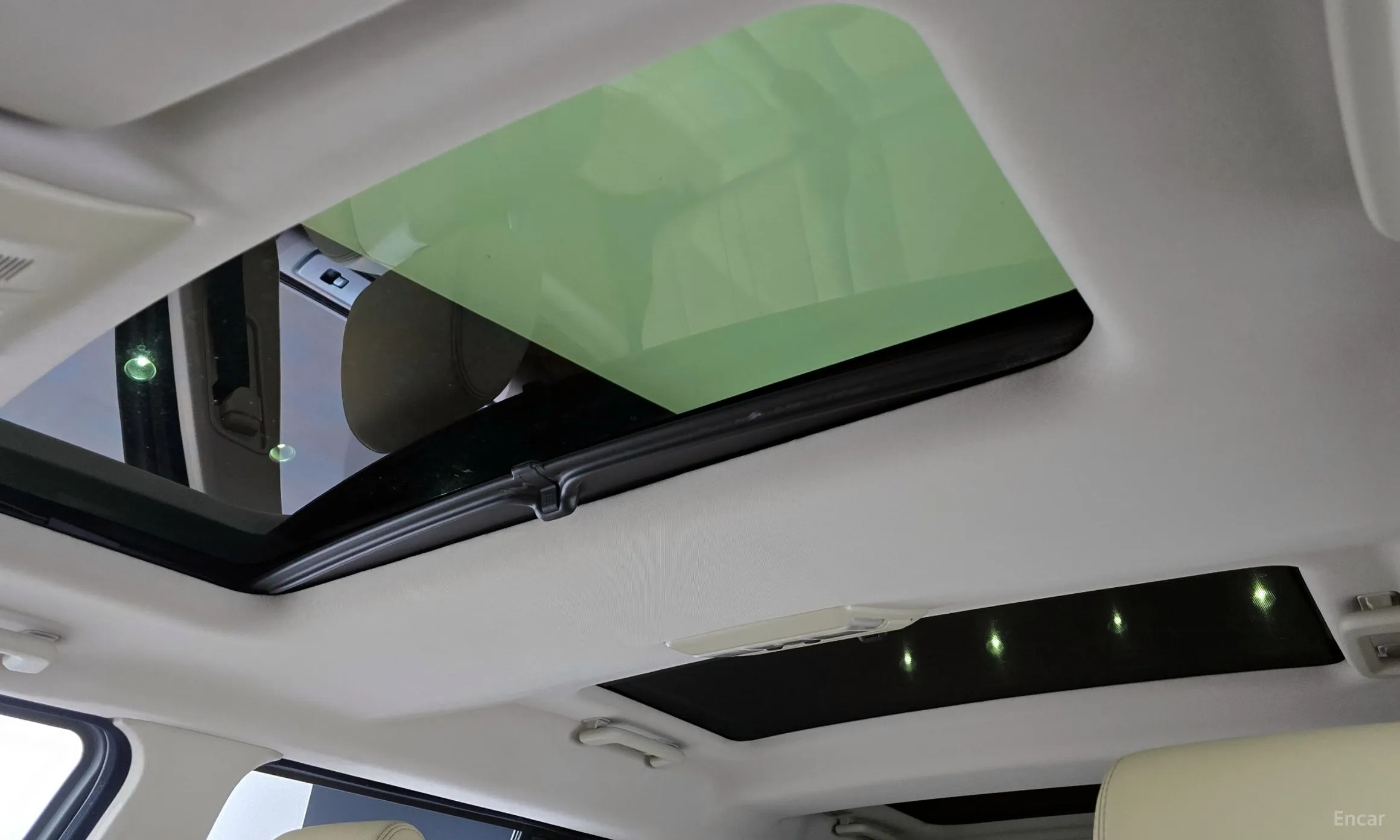 Land Rover Discovery 4 превью 18