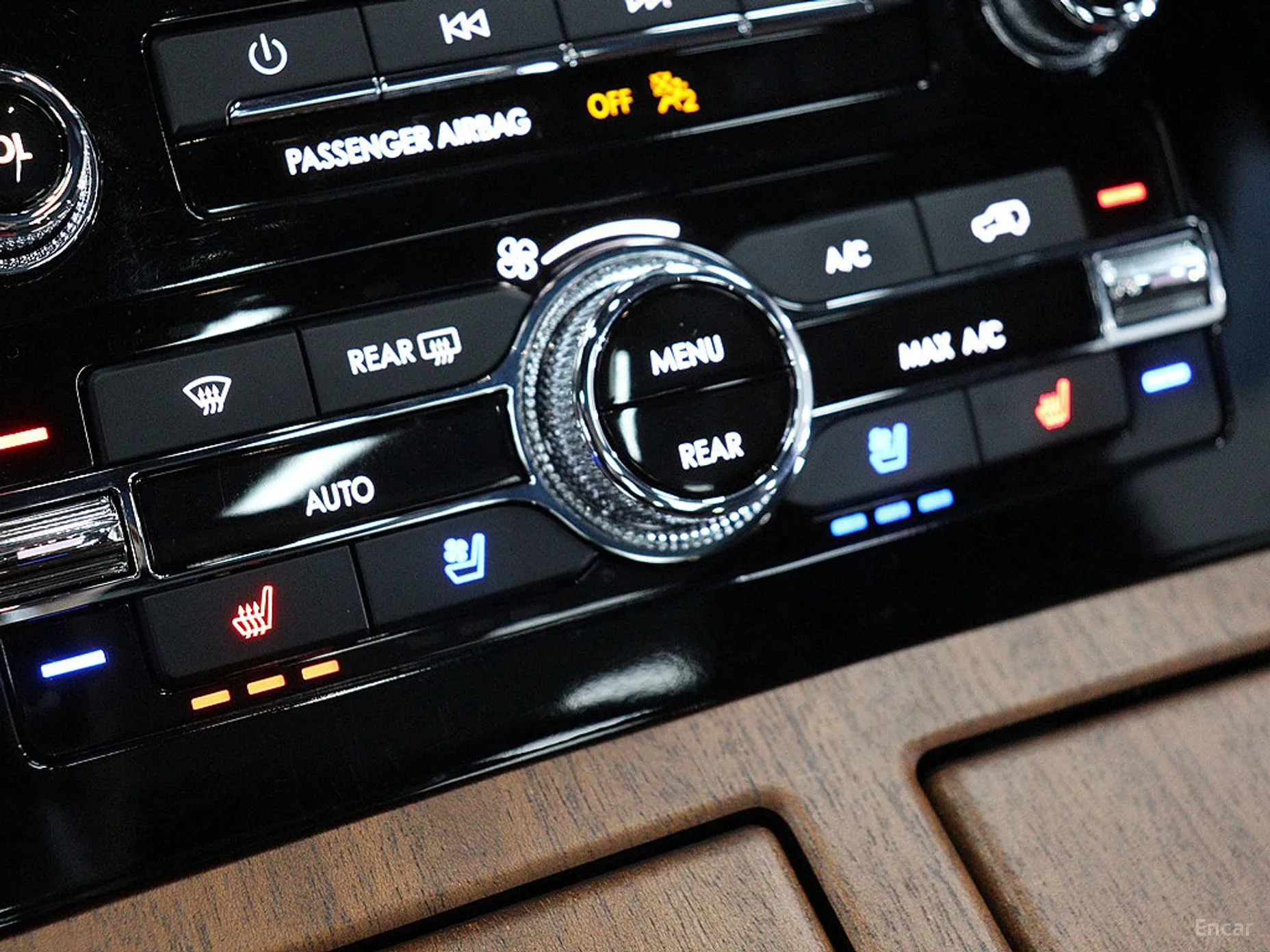 Lincoln Navigator 4th generation превью 14
