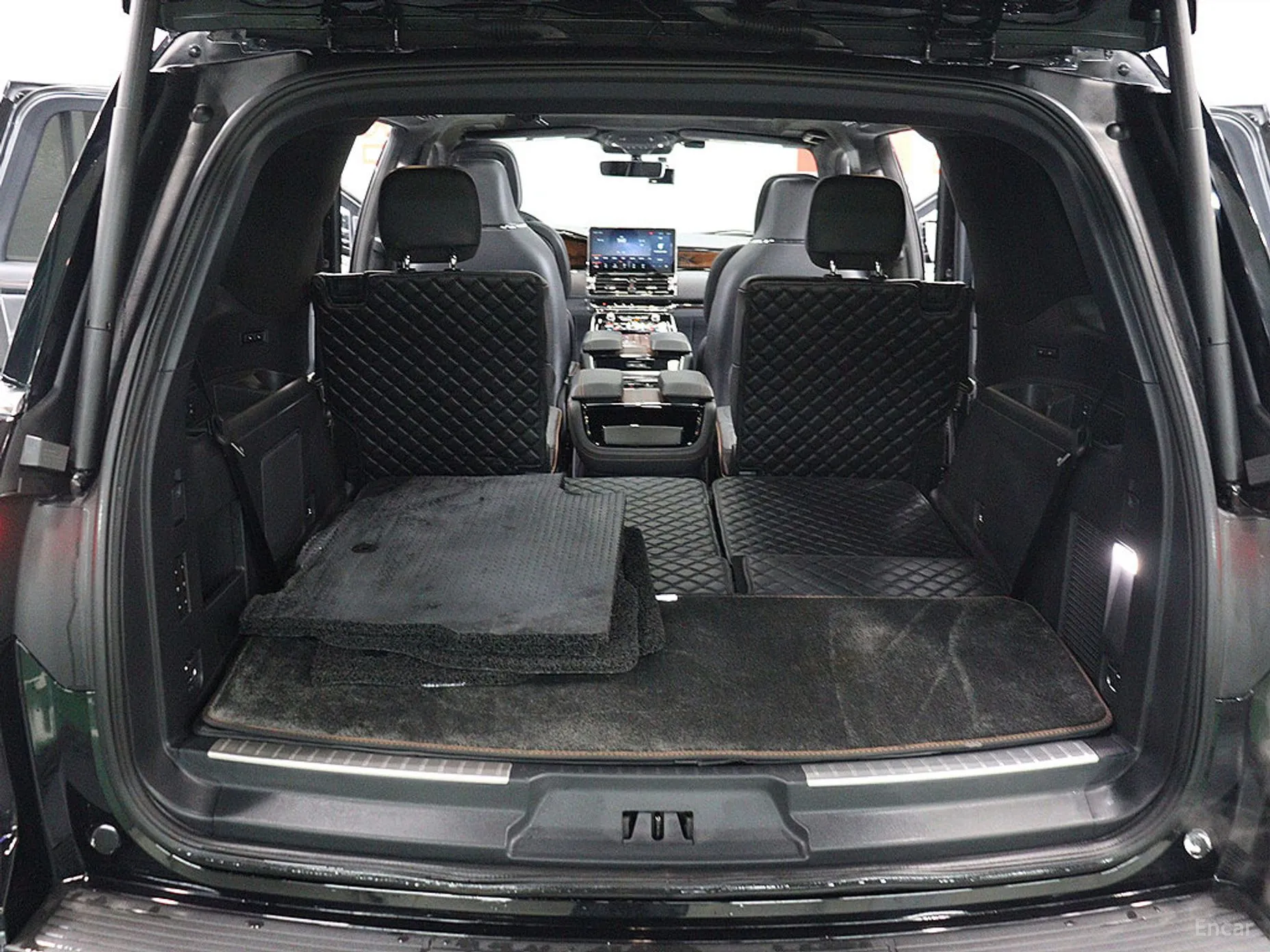 Lincoln Navigator 4th generation превью 20