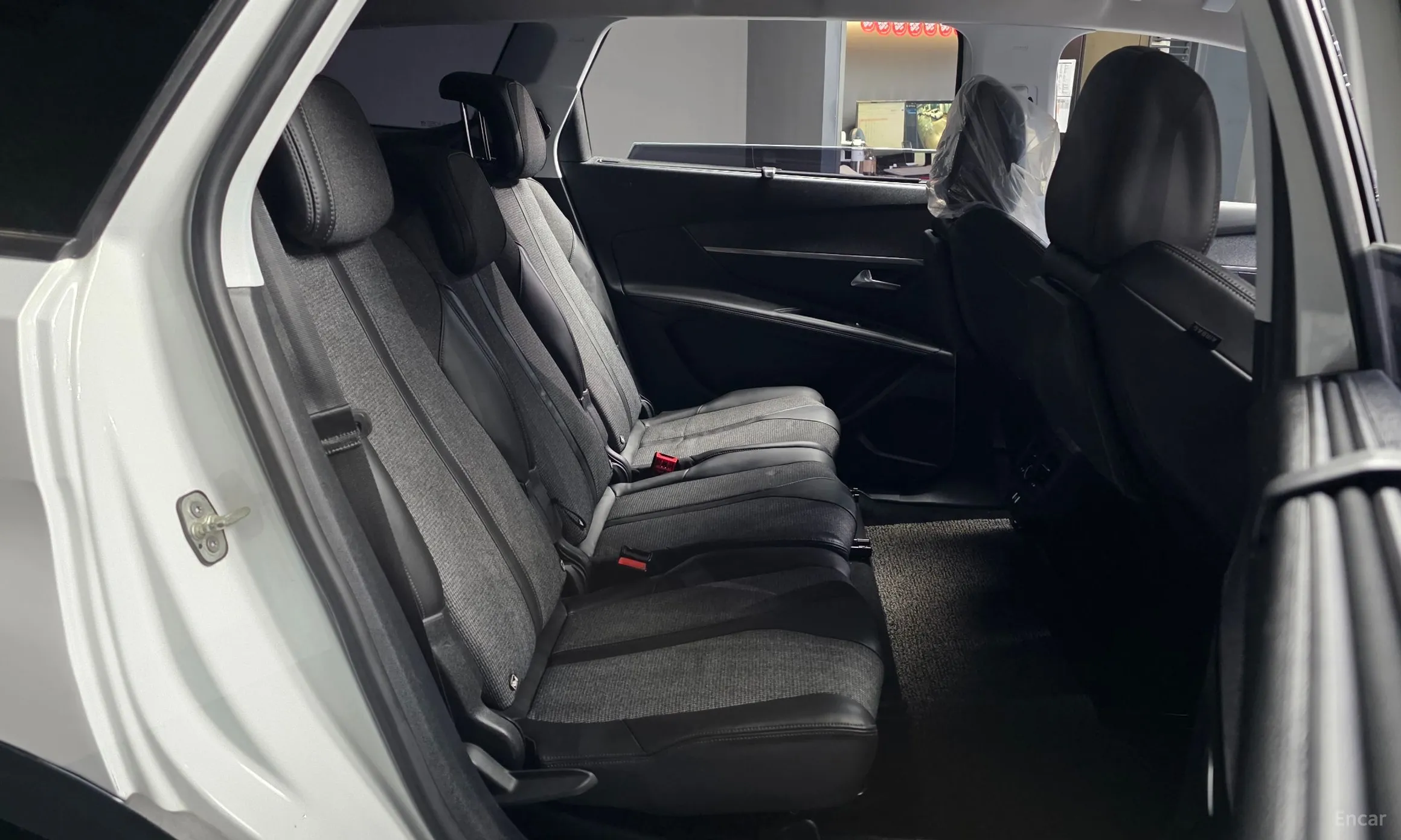 Peugeot 5008 2nd generation превью 12