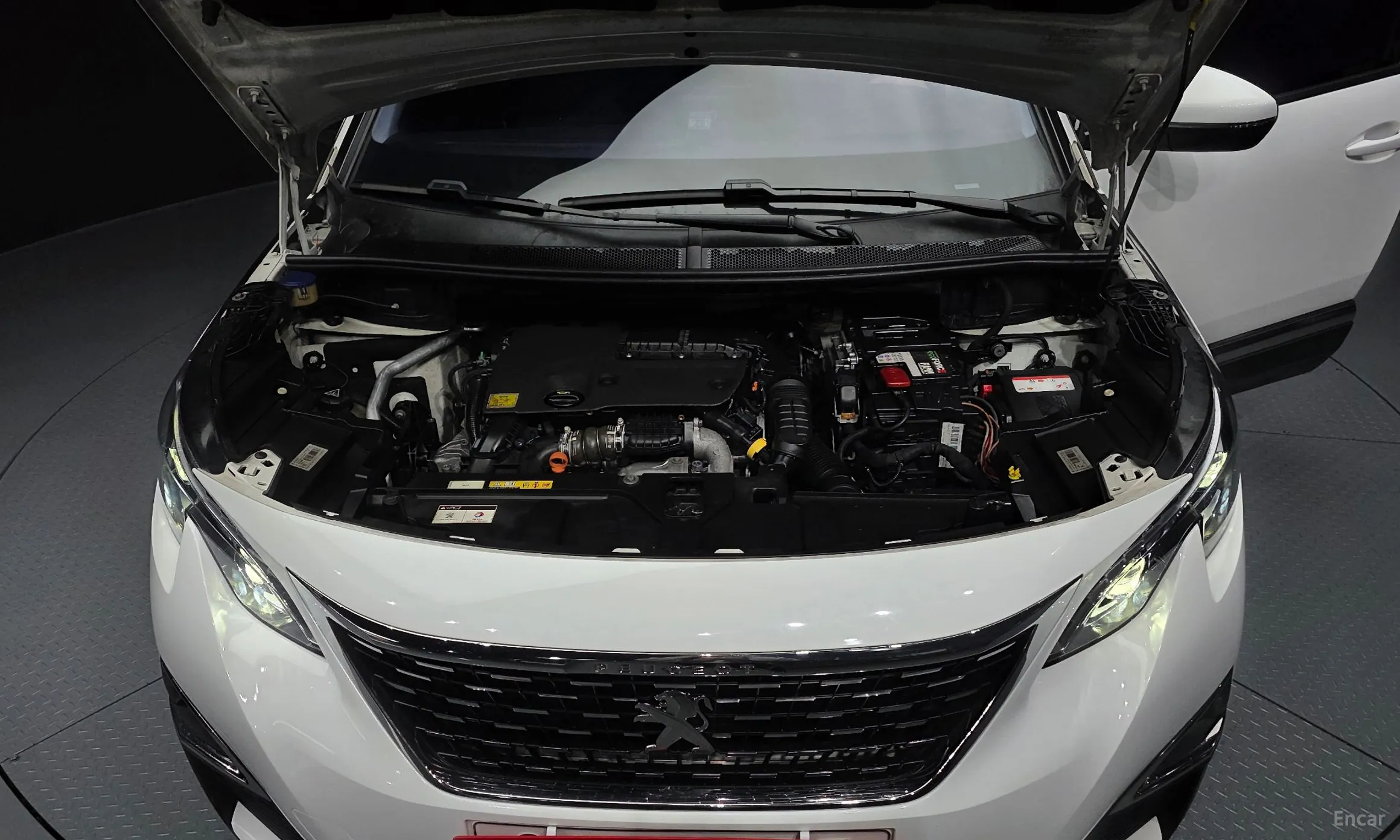 Peugeot 5008 2nd generation превью 6