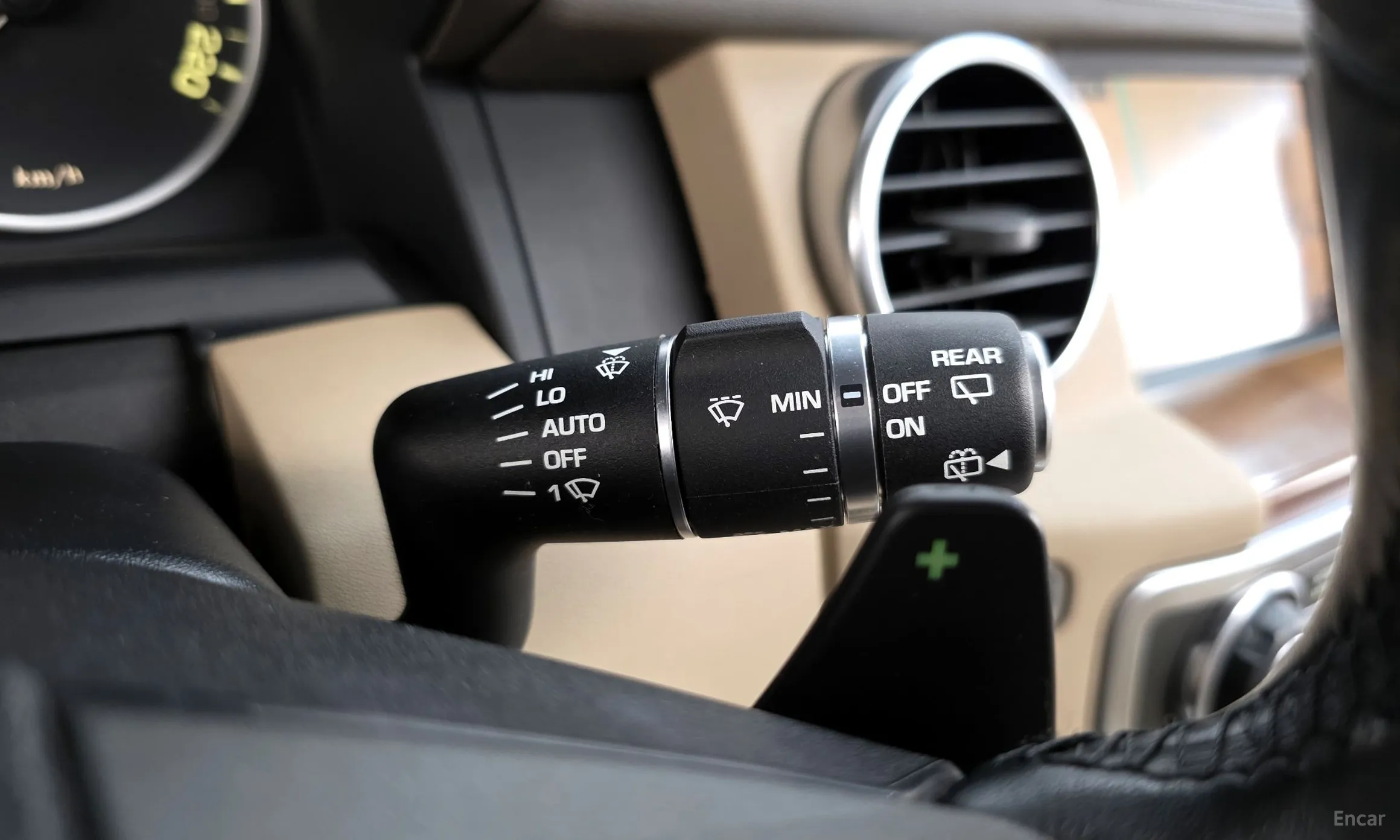 Land Rover Discovery 4 превью 14