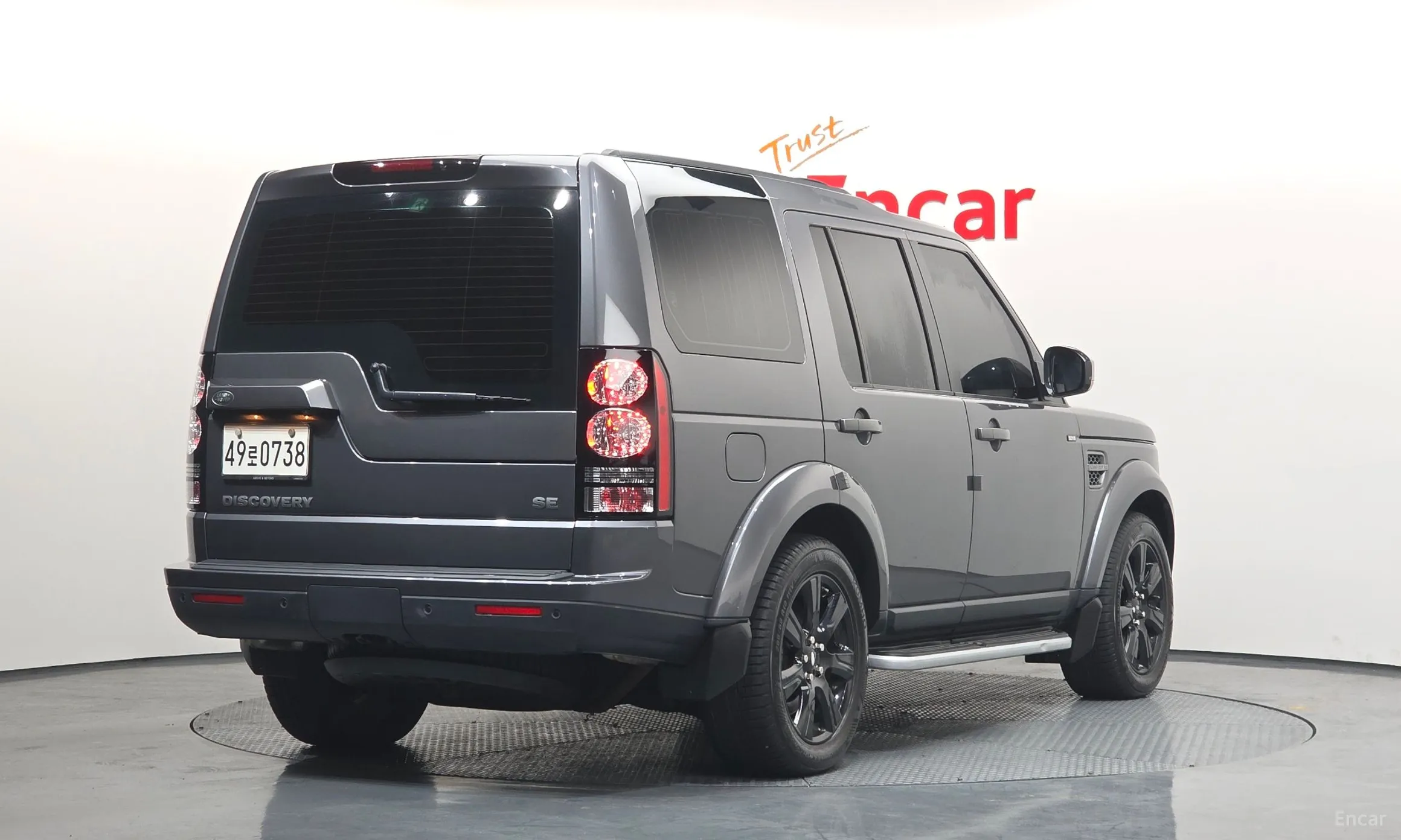Land Rover Discovery 4 превью 2